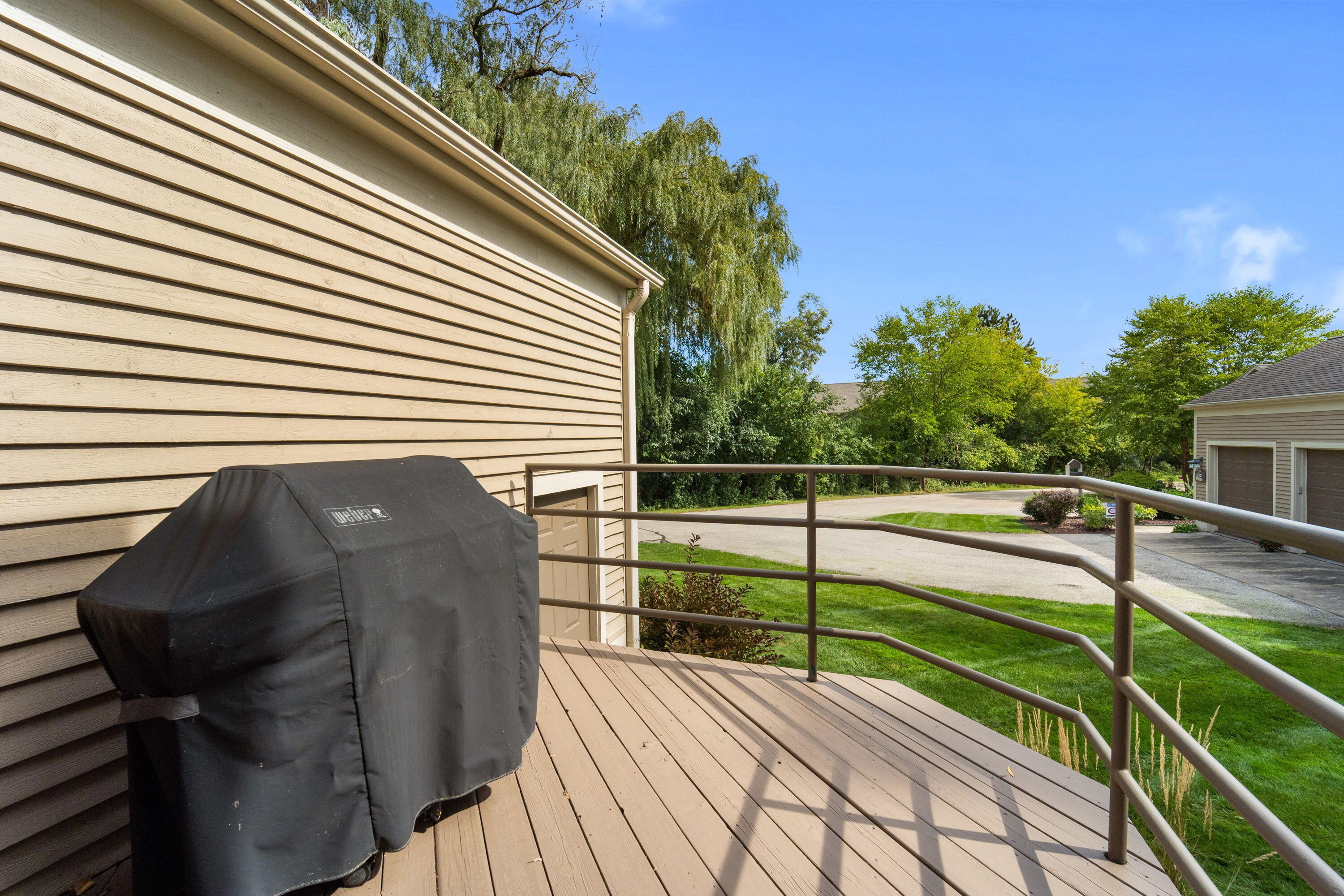 W304N2358 N Westwind Dr, 5C
