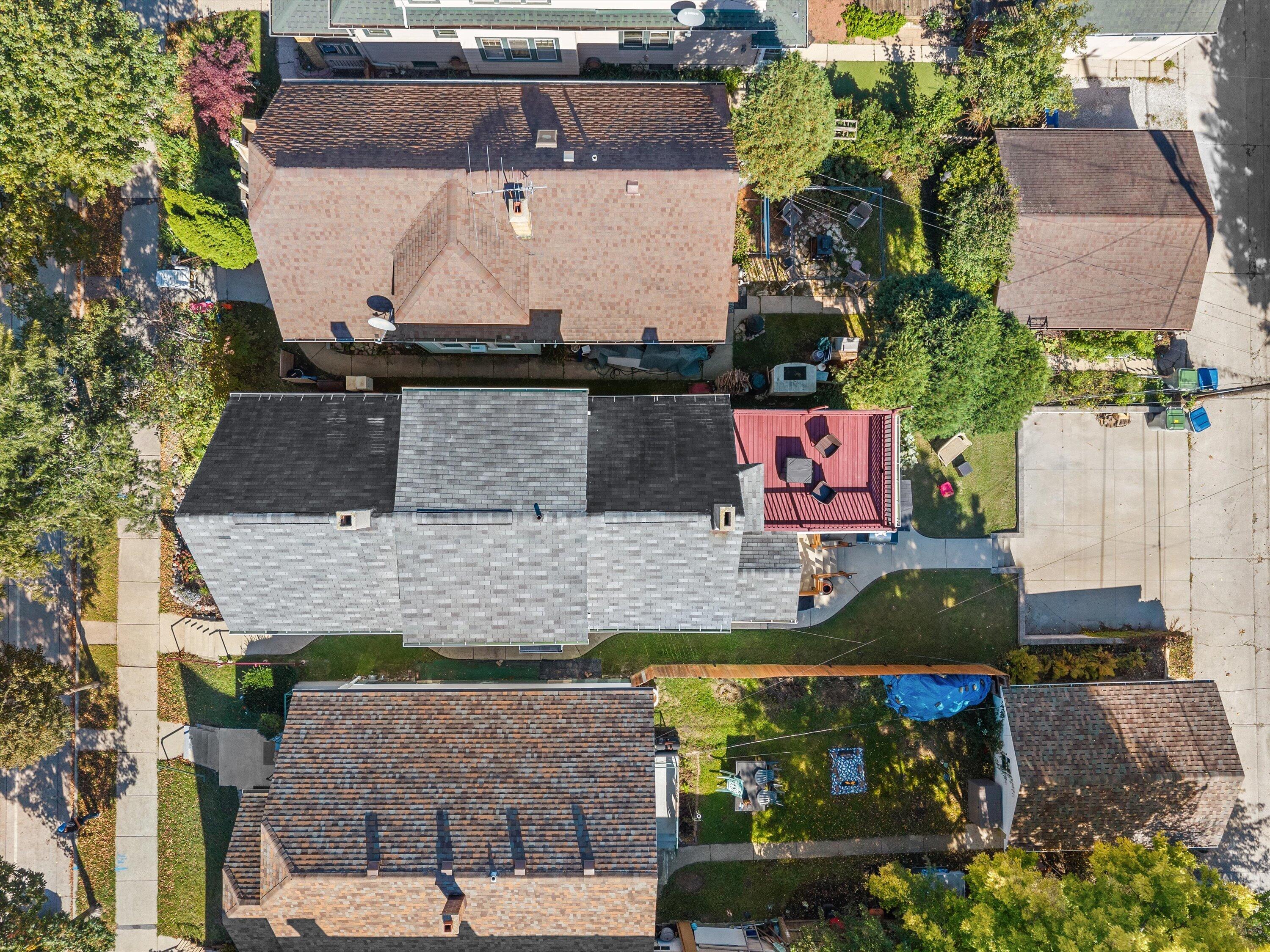 2572 S Howell Ave