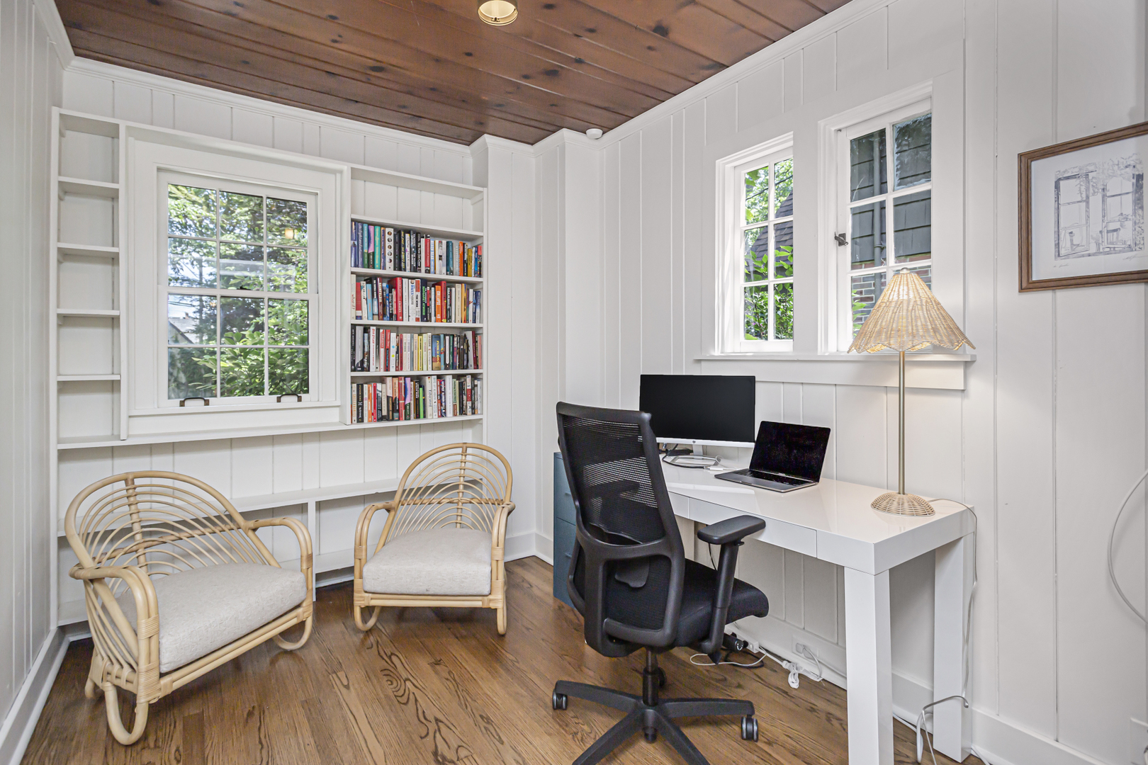 2047 Orrington Avenue