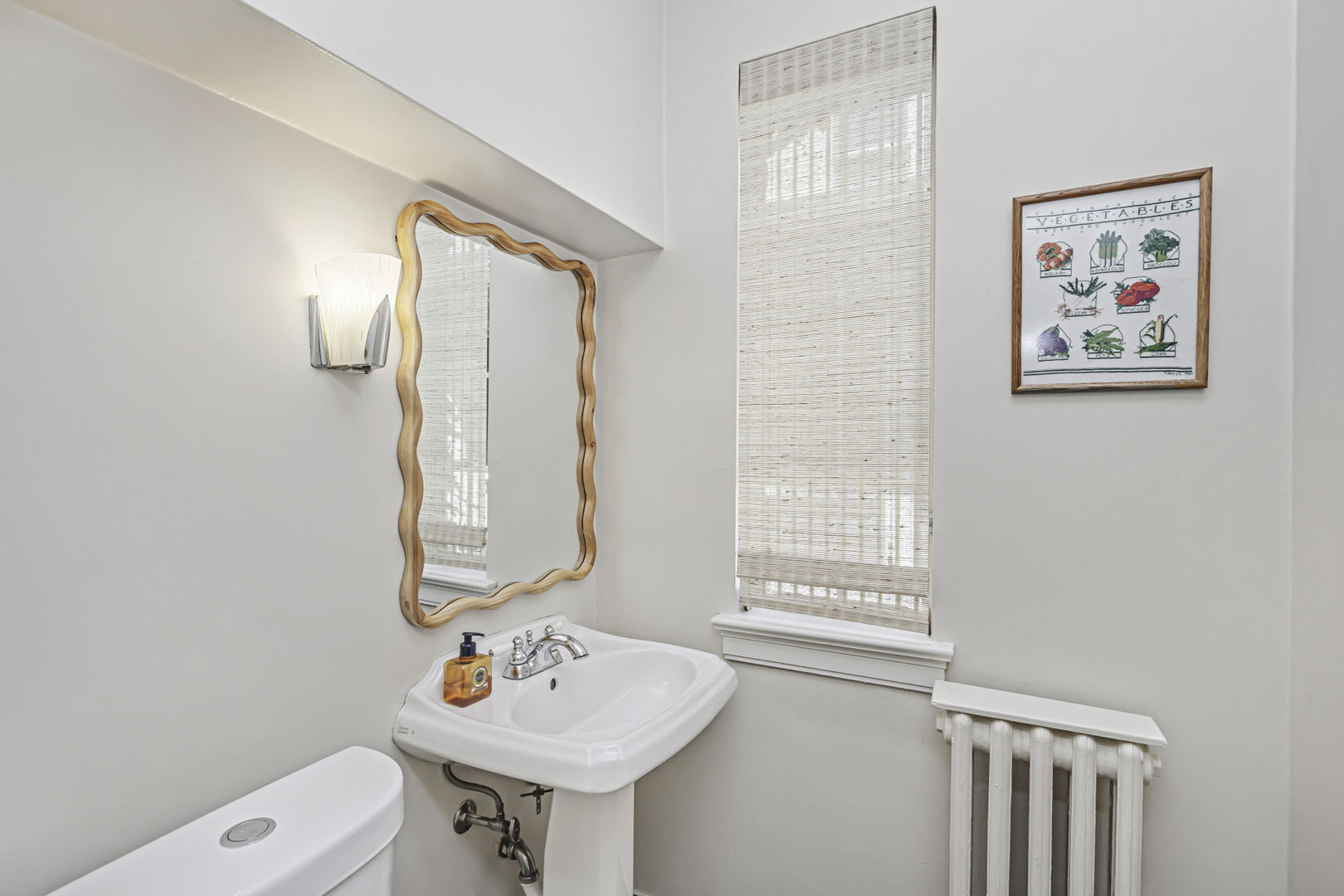 2047 Orrington Avenue