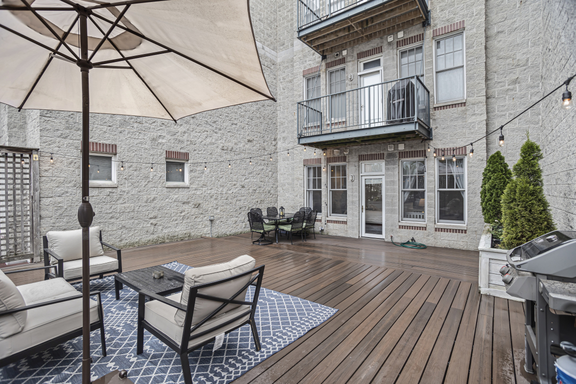 3845 N Ashland Avenue Unit: 2E