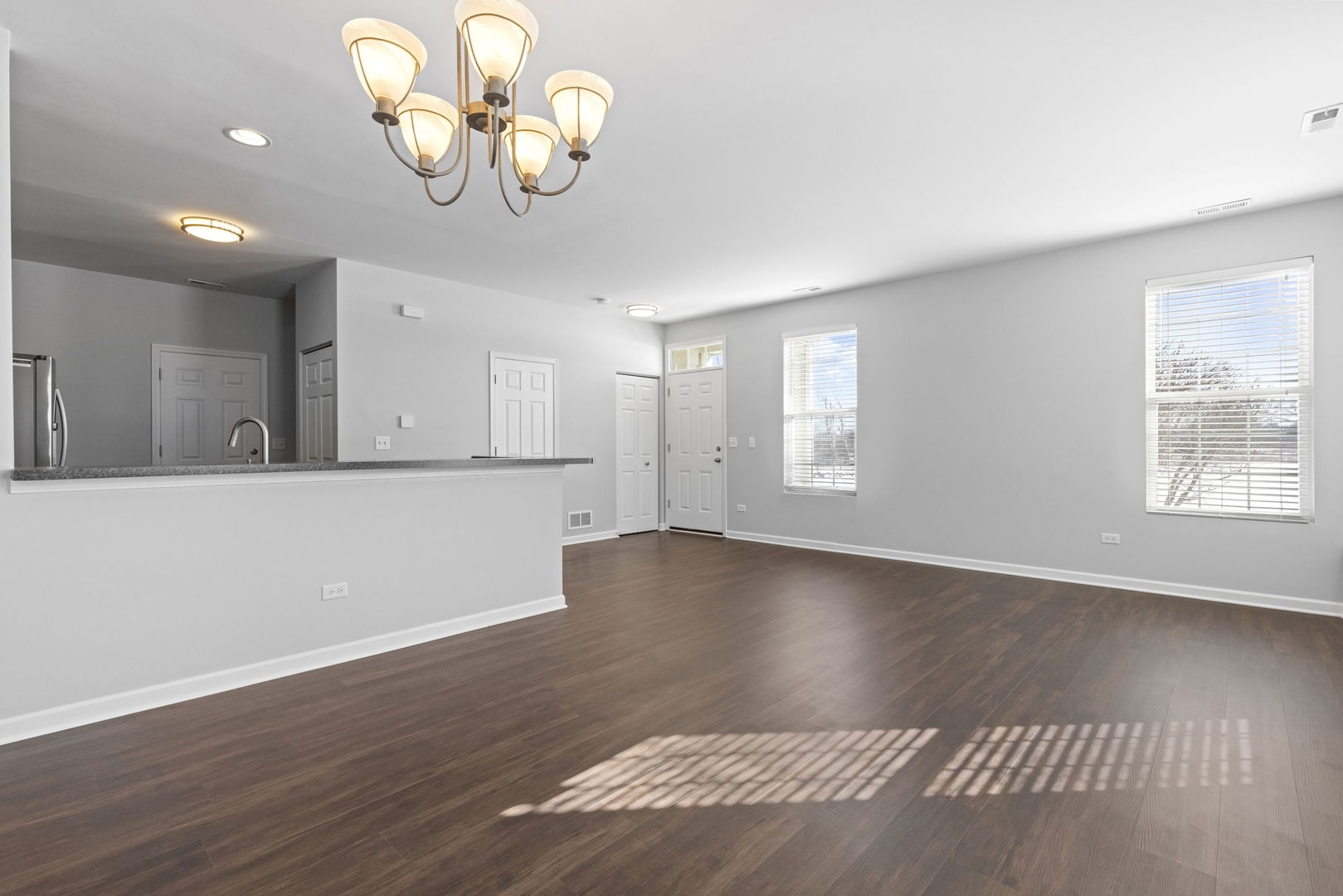 329 S Litchfield Drive