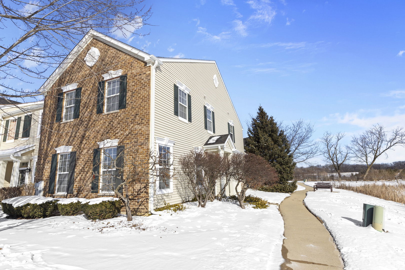 329 S Litchfield Drive