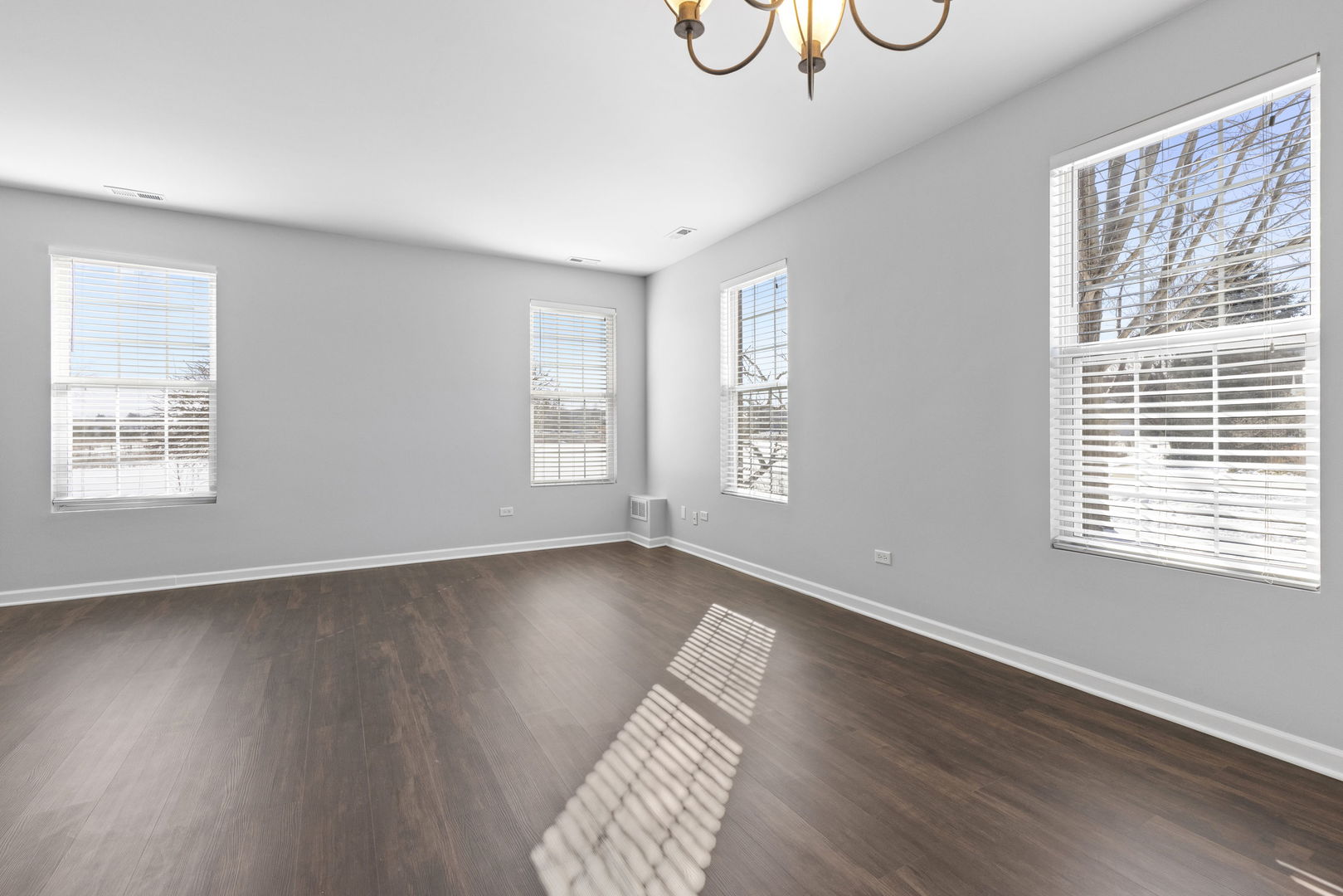 329 S Litchfield Drive