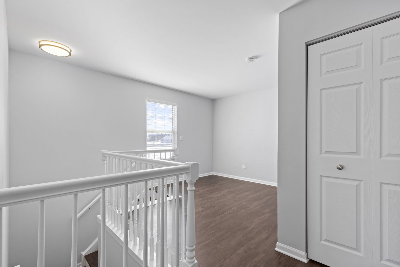 329 S Litchfield Drive