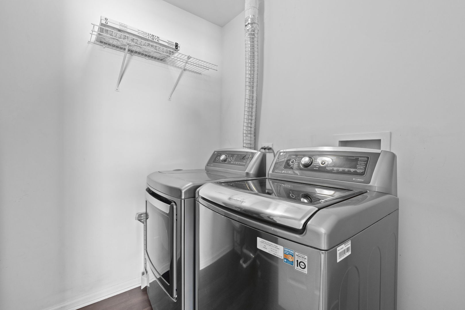 329 S Litchfield Drive