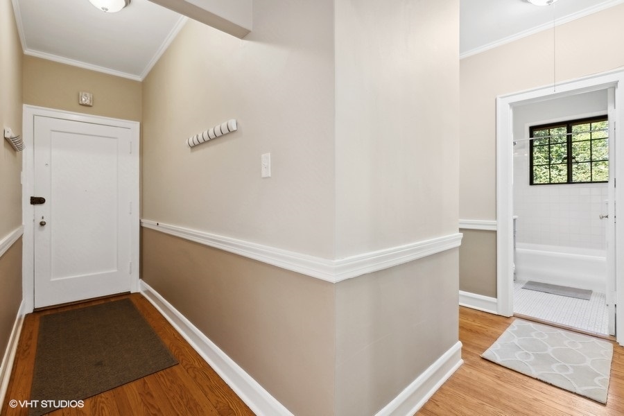 724 Noyes Street Unit: E3