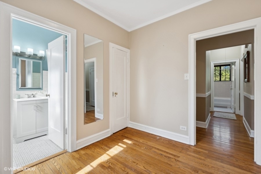 724 Noyes Street Unit: E3