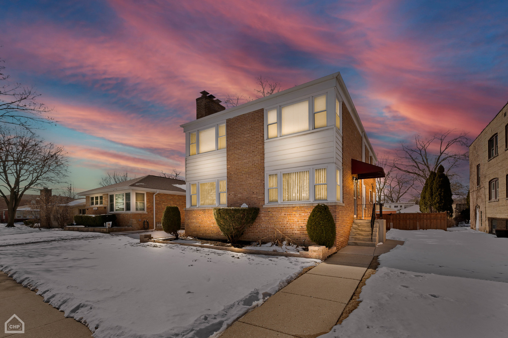 8912 Forestview Road