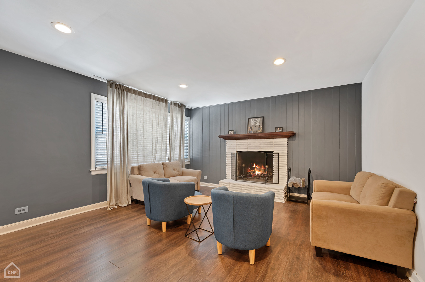 8912 Forestview Road