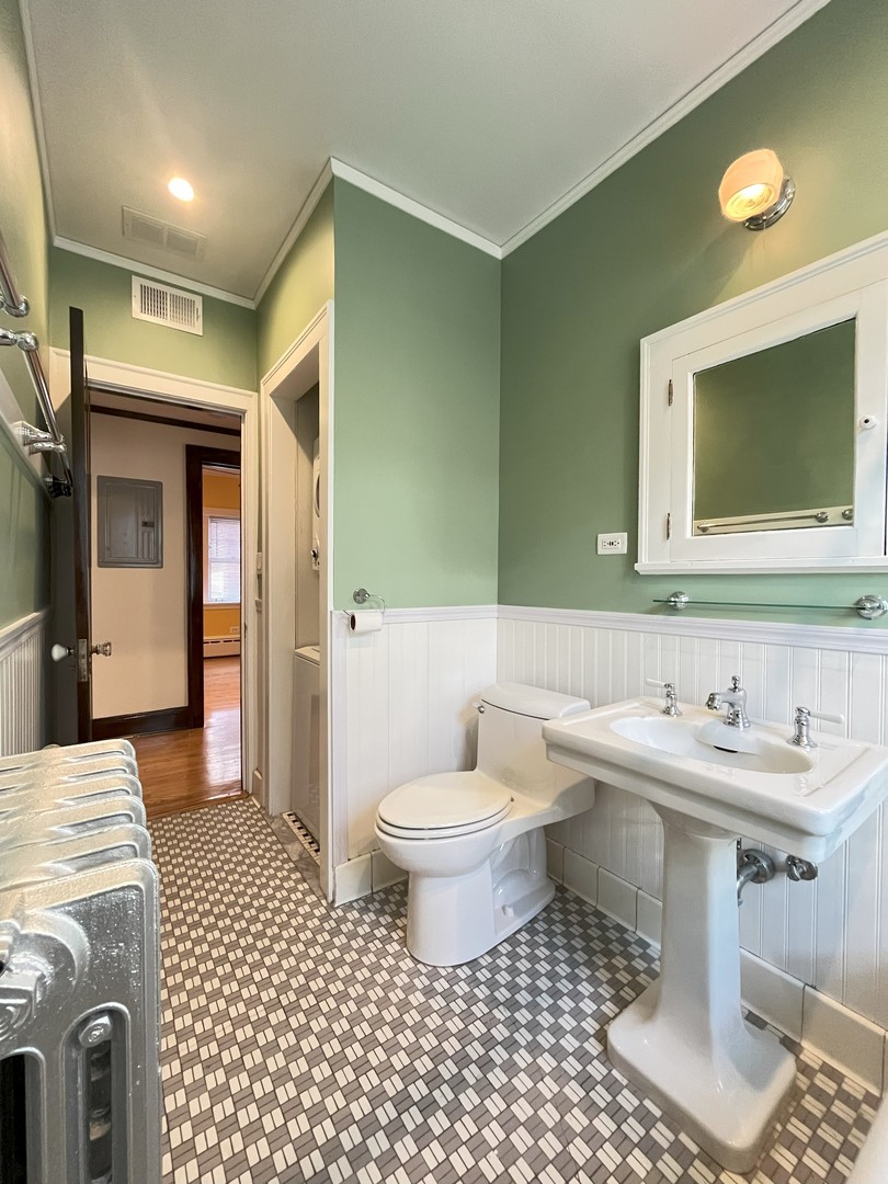 1109 Wesley Avenue Unit: 1