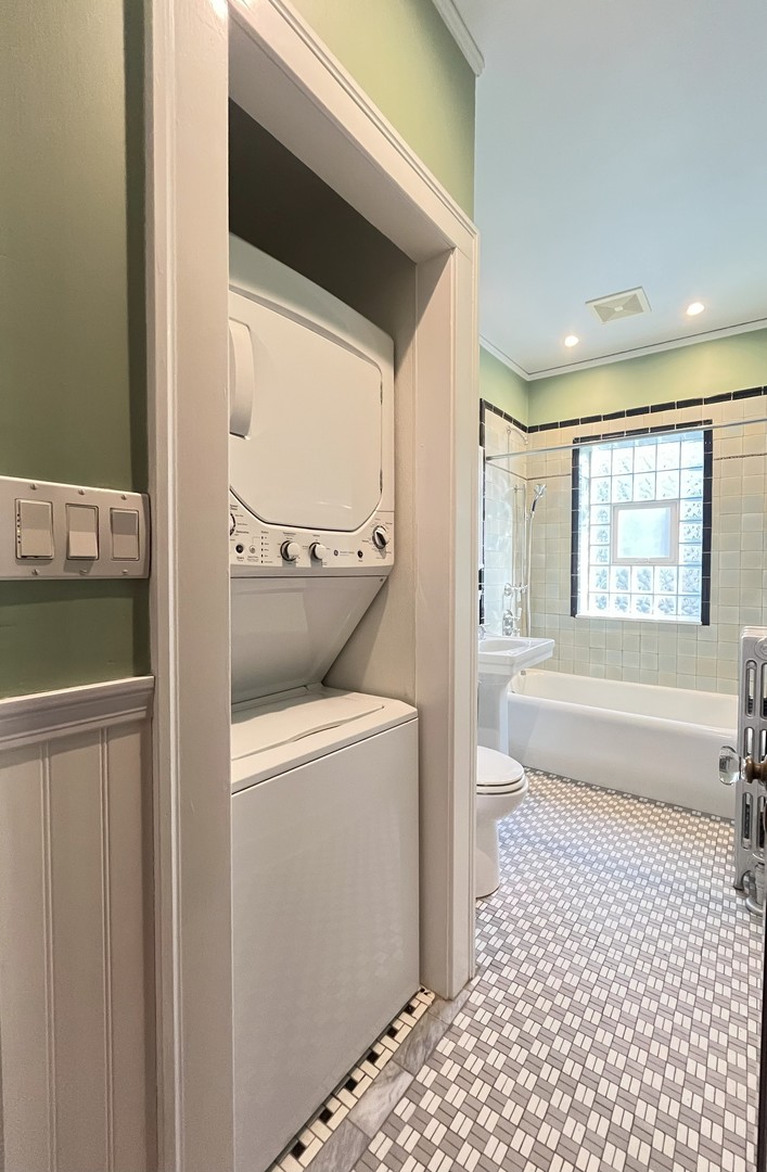 1109 Wesley Avenue Unit: 1