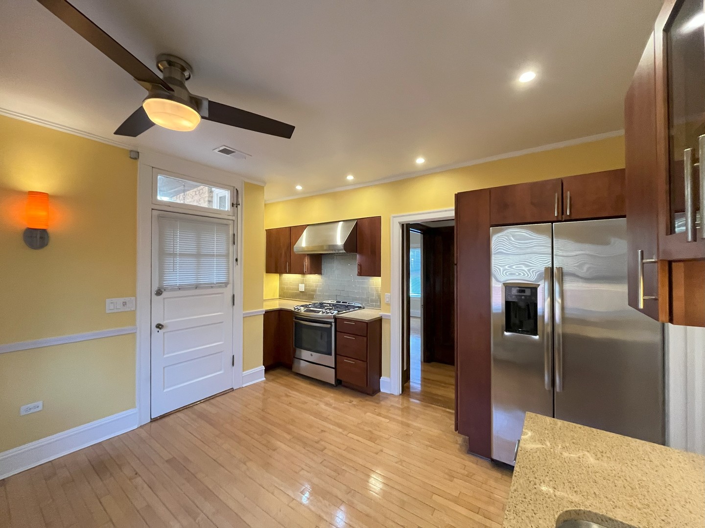 1109 Wesley Avenue Unit: 2
