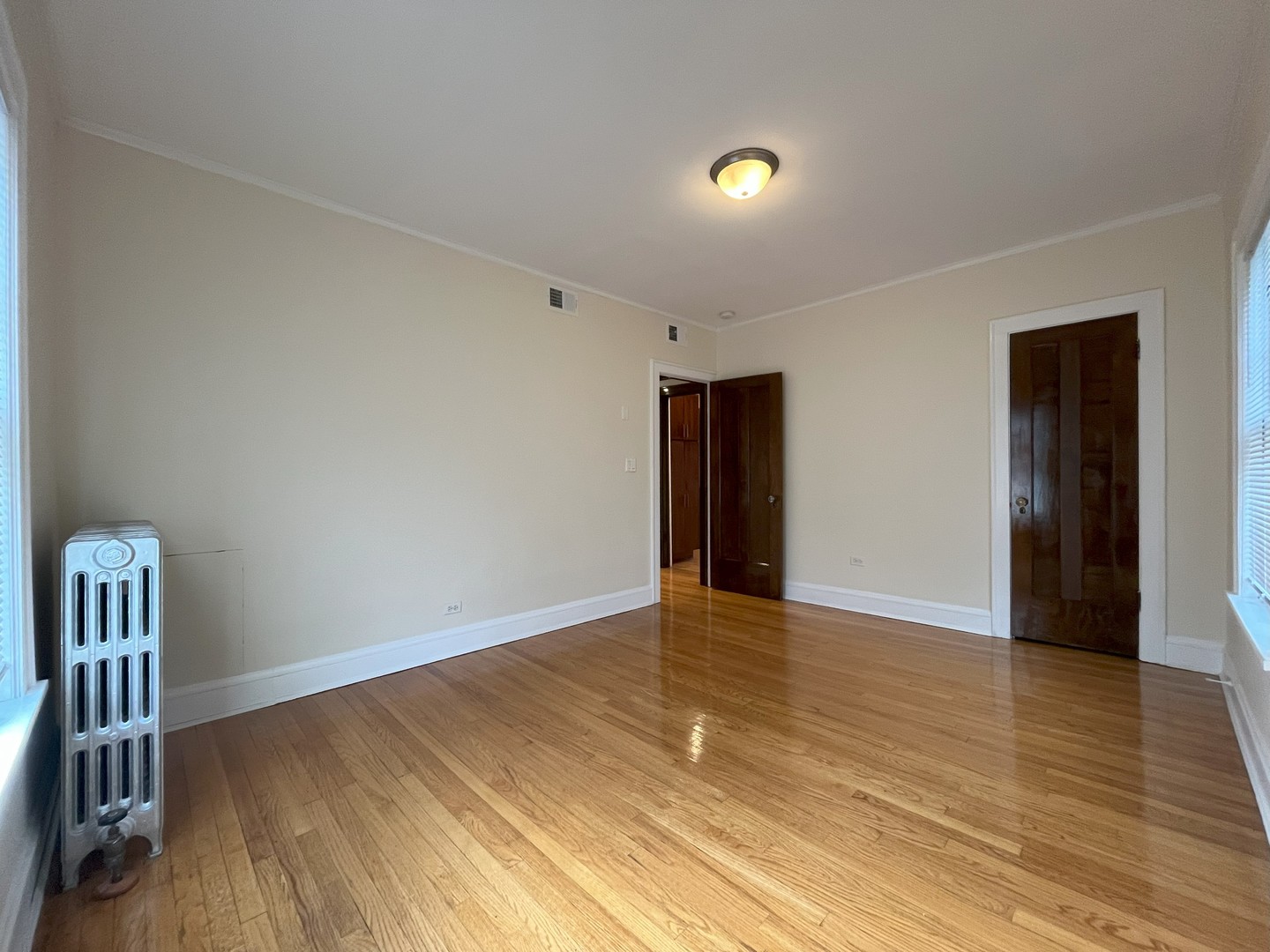 1109 Wesley Avenue Unit: 2