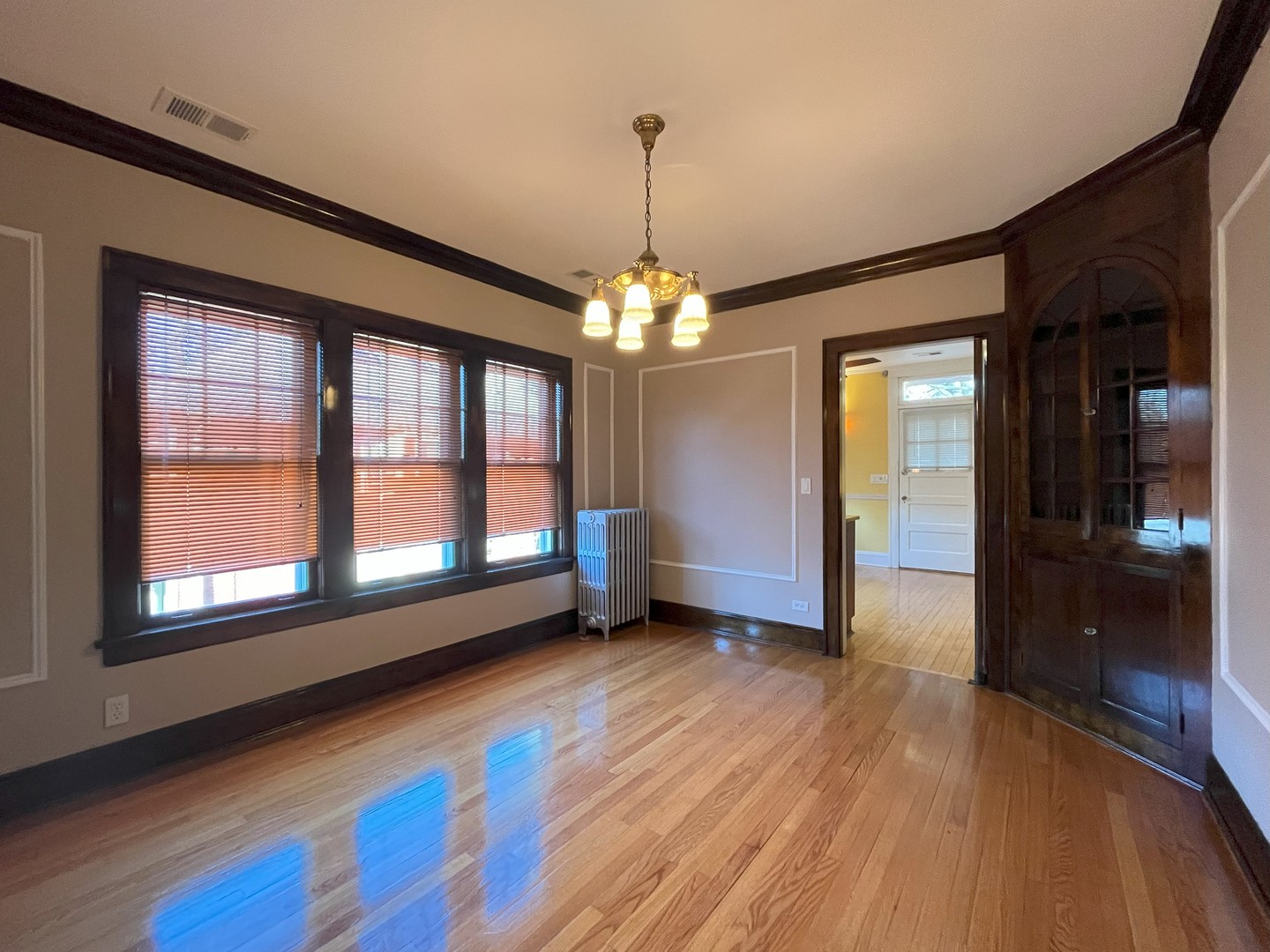 1109 Wesley Avenue Unit: 2