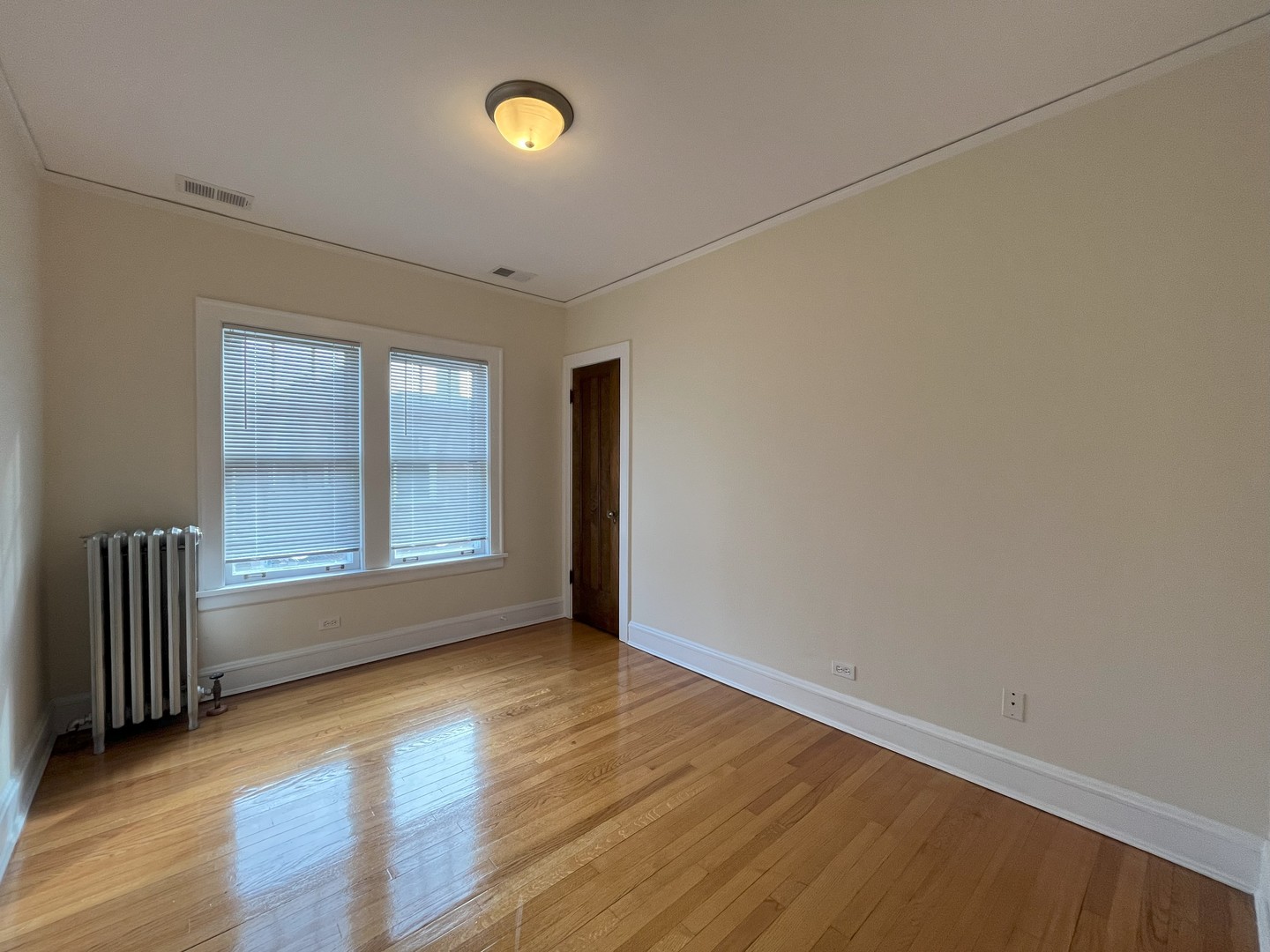 1109 Wesley Avenue Unit: 2