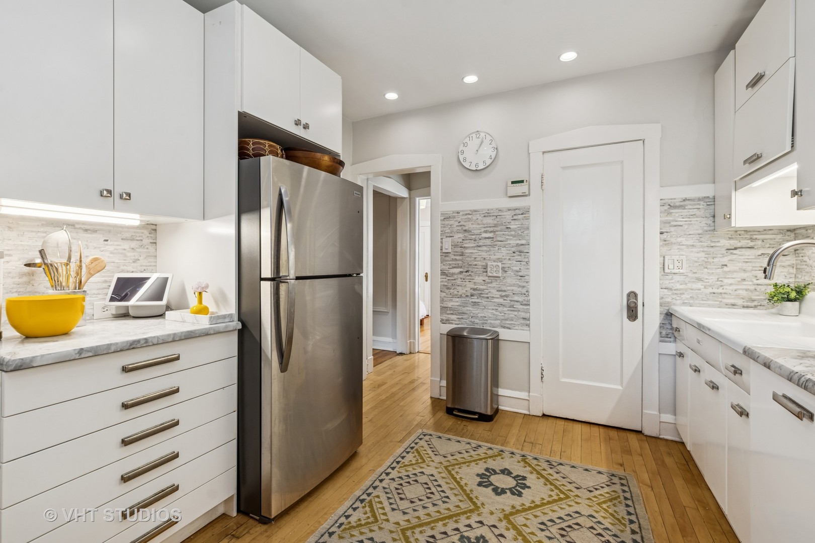 542 Michigan Avenue Unit: 1