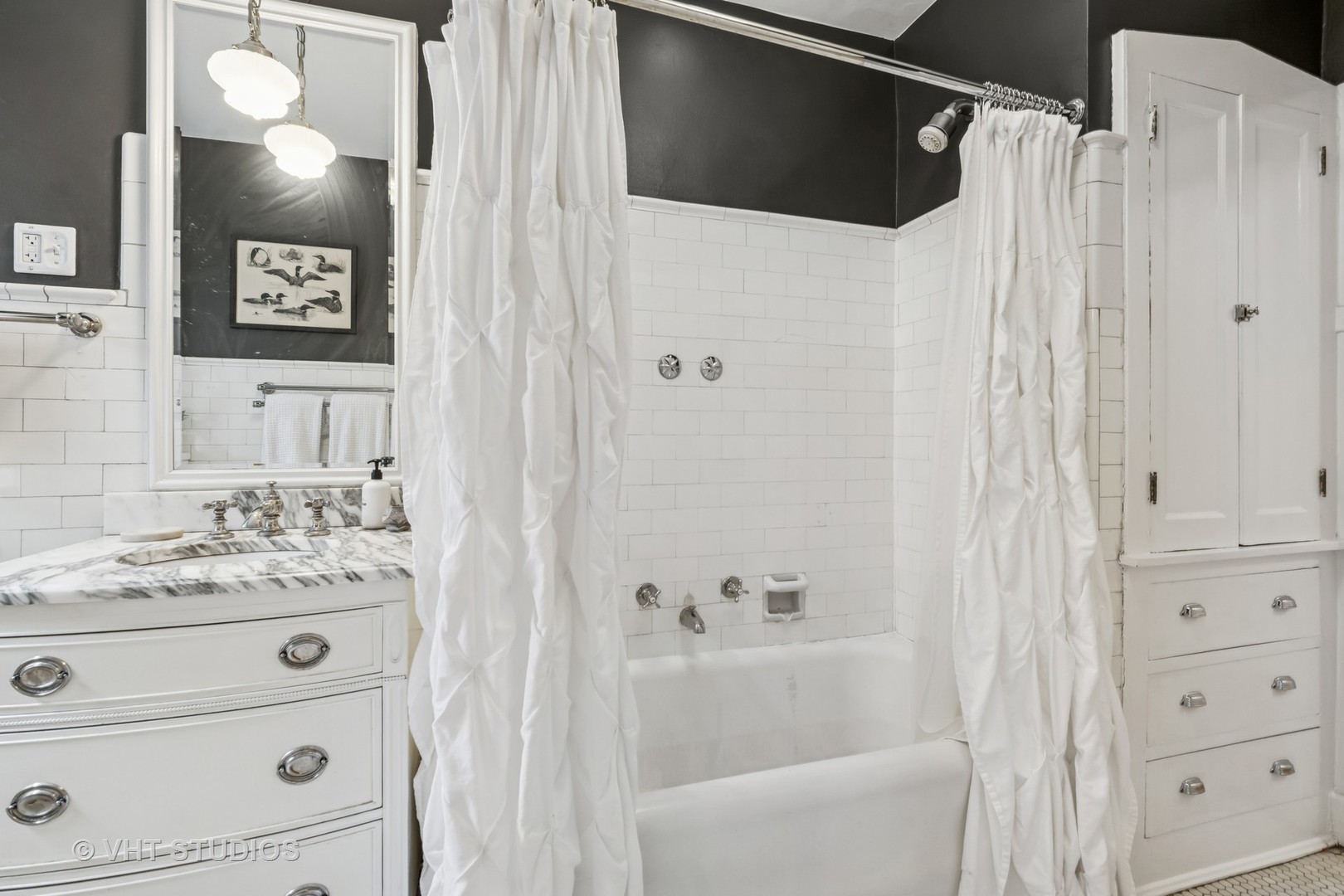 542 Michigan Avenue Unit: 1