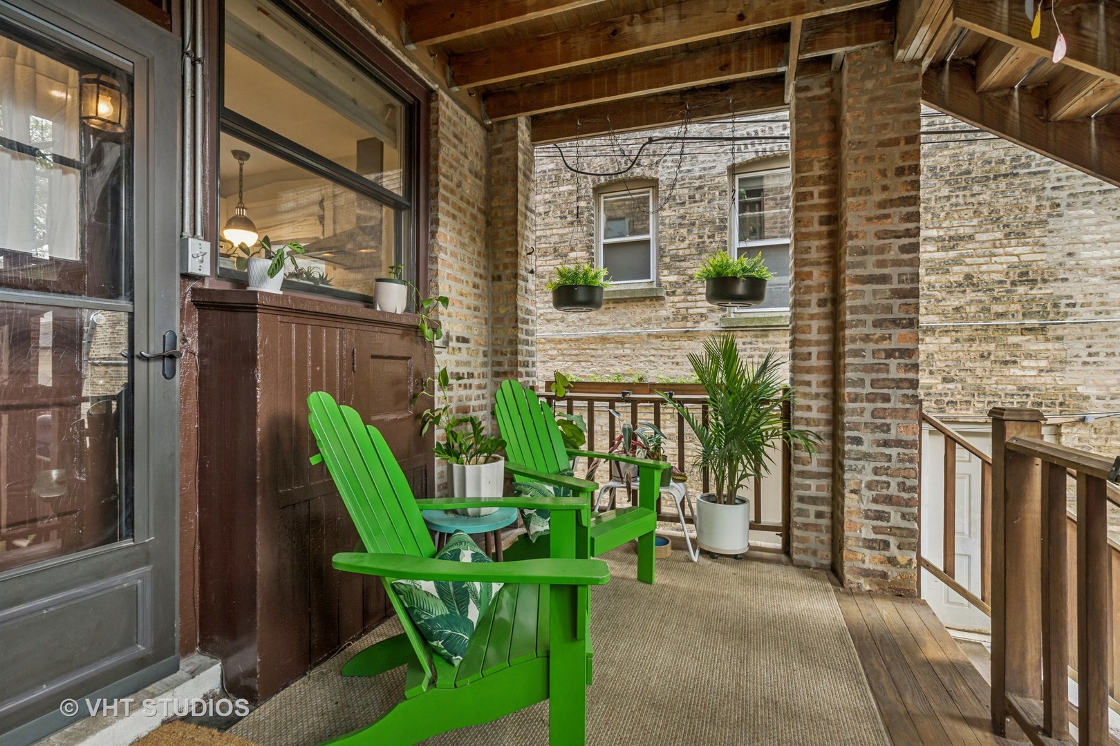 542 Michigan Avenue Unit: 1