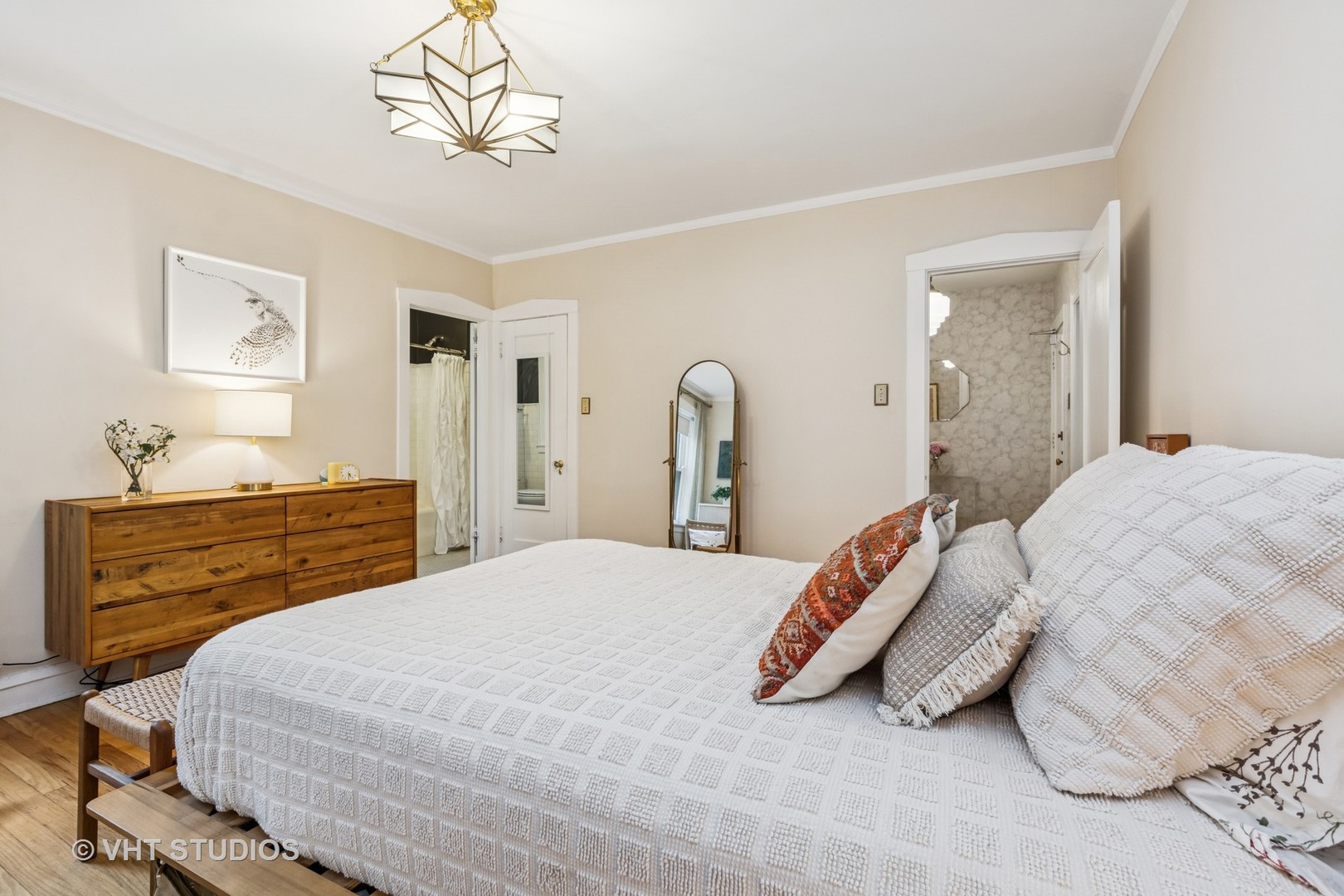 542 Michigan Avenue Unit: 1