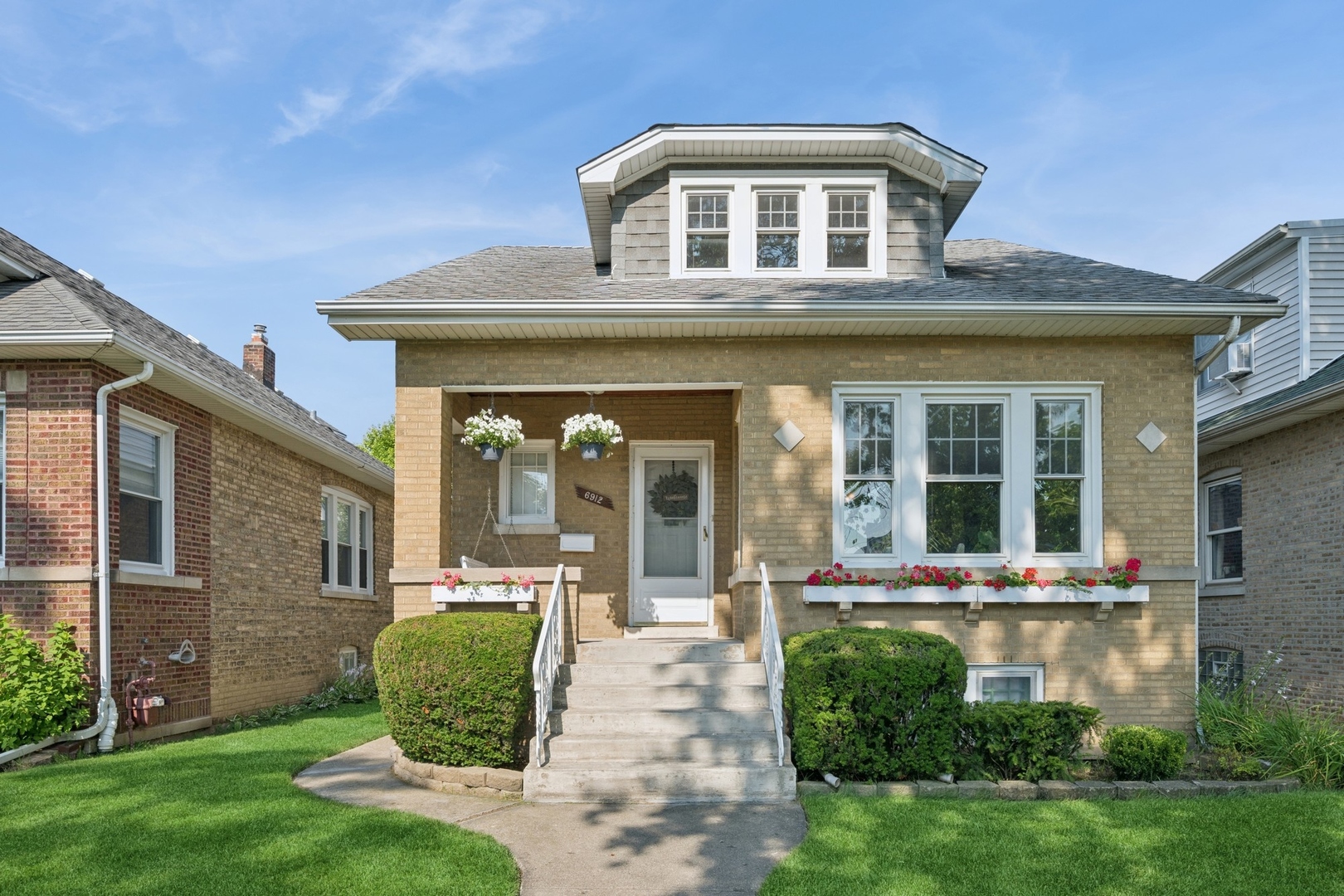 6912 N Osceola Avenue