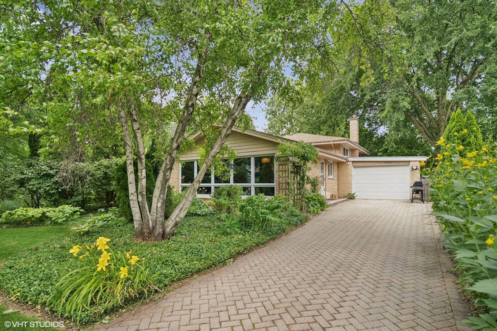 9231 Springfield Avenue