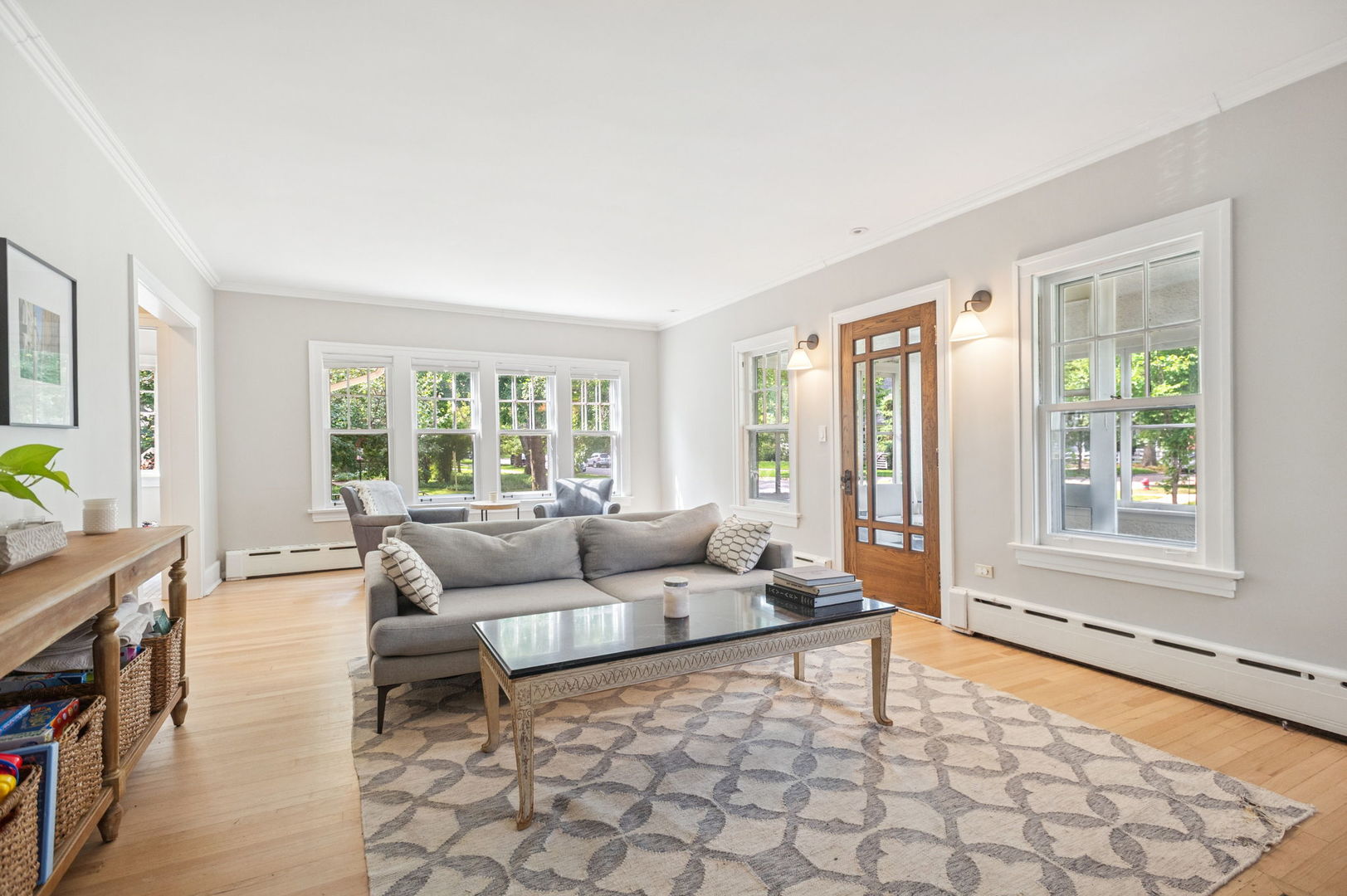 2626 Hartzell Street