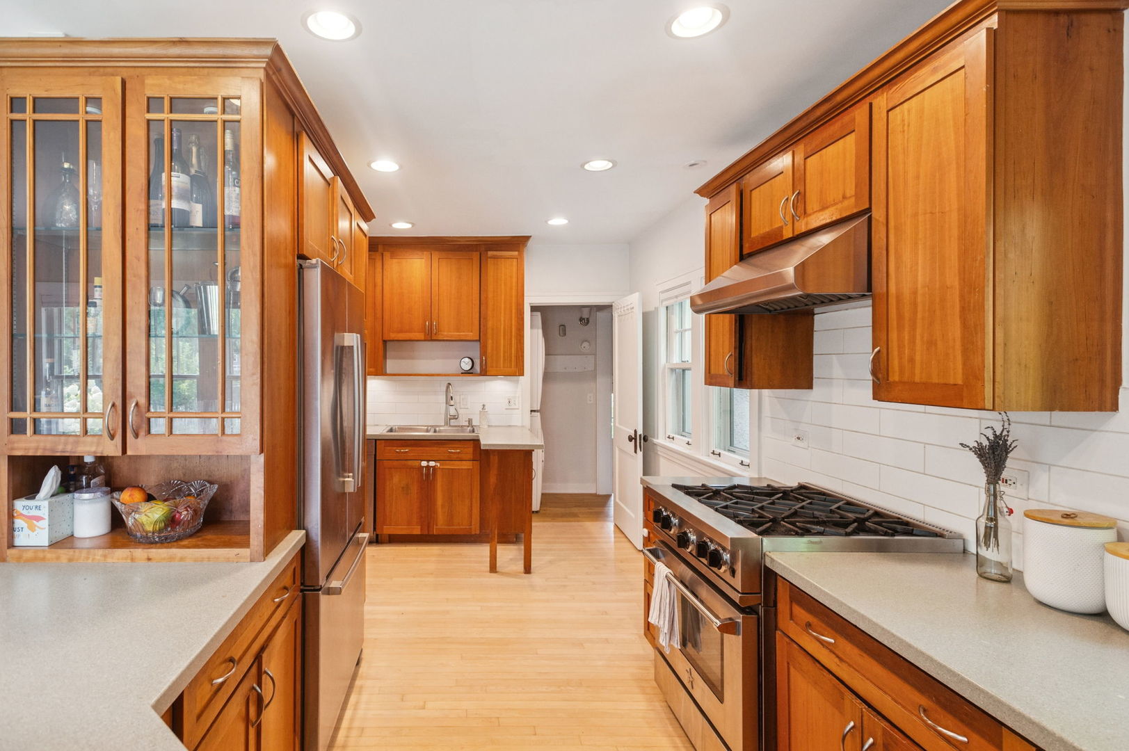 2626 Hartzell Street