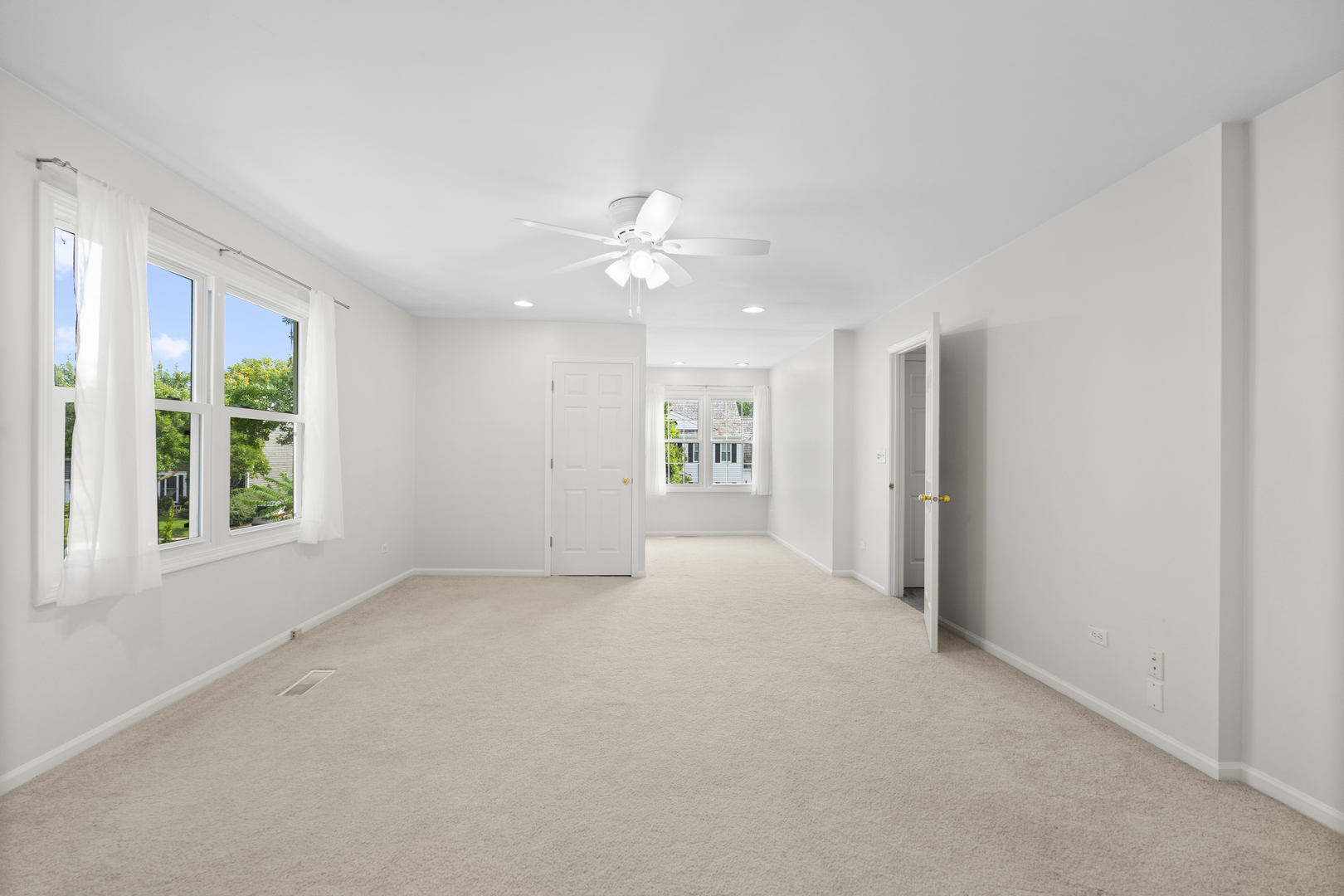 662 Waterbury Avenue