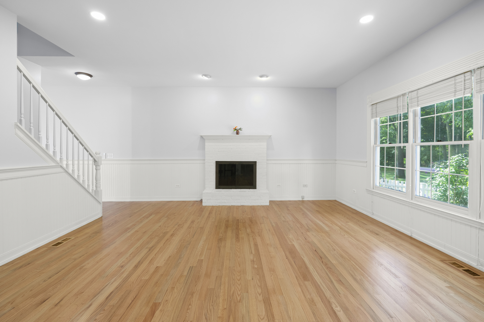 662 Waterbury Avenue