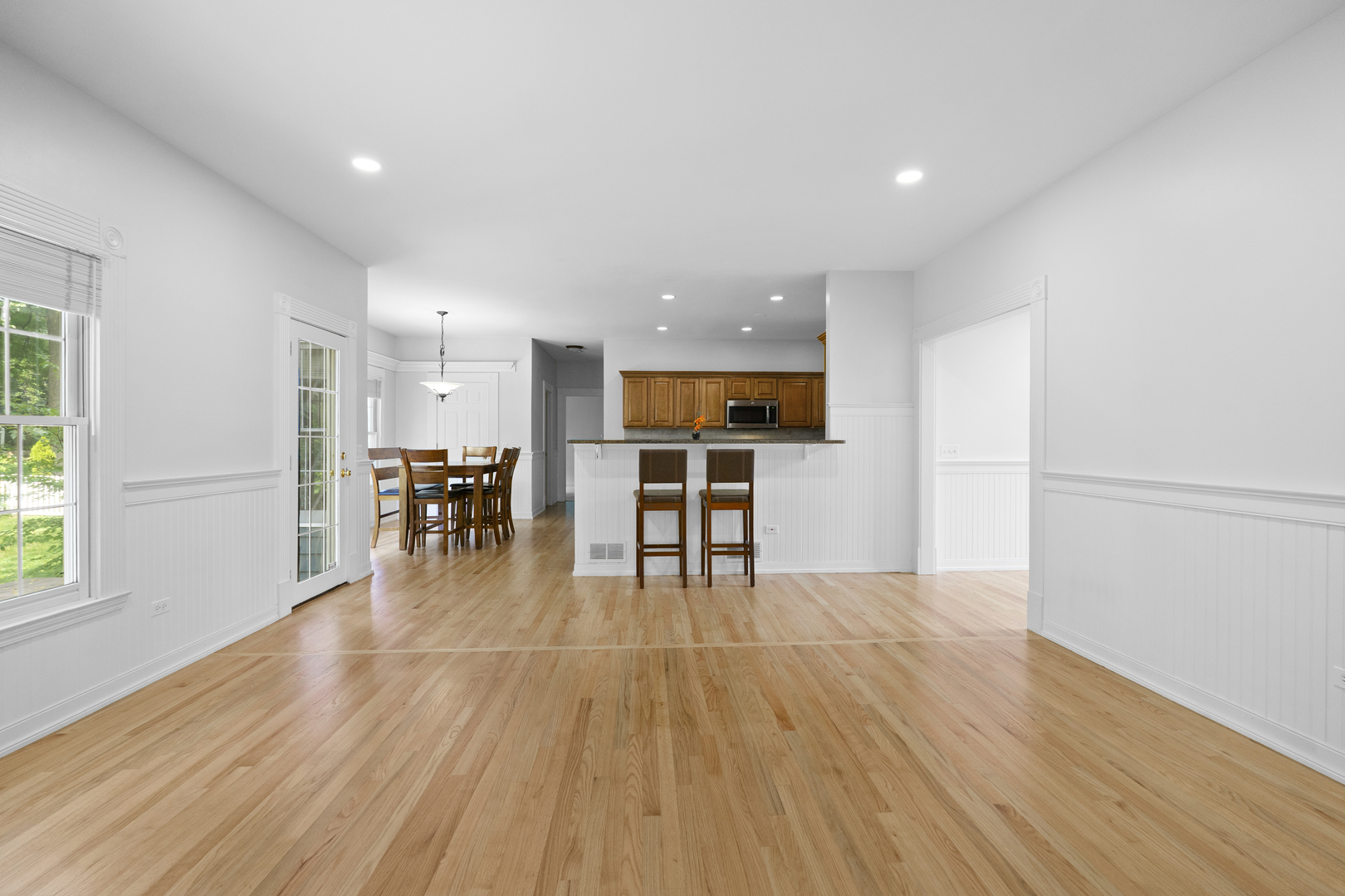 662 Waterbury Avenue