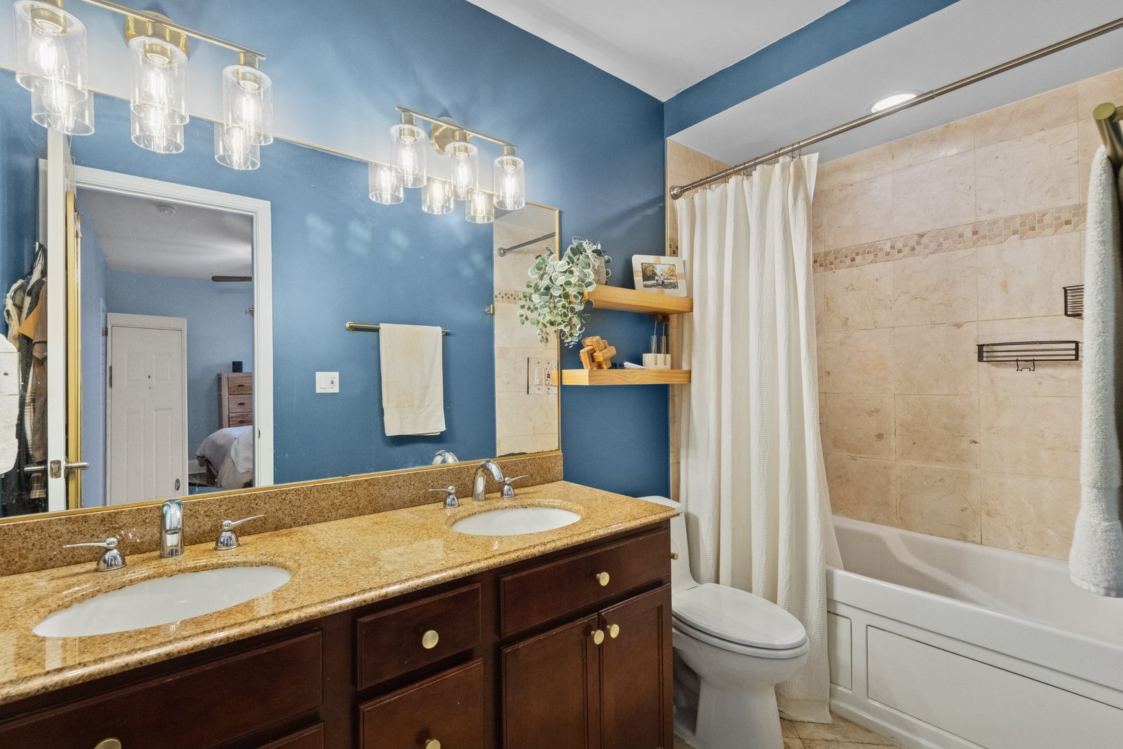 2314 Sherman Avenue Unit: G