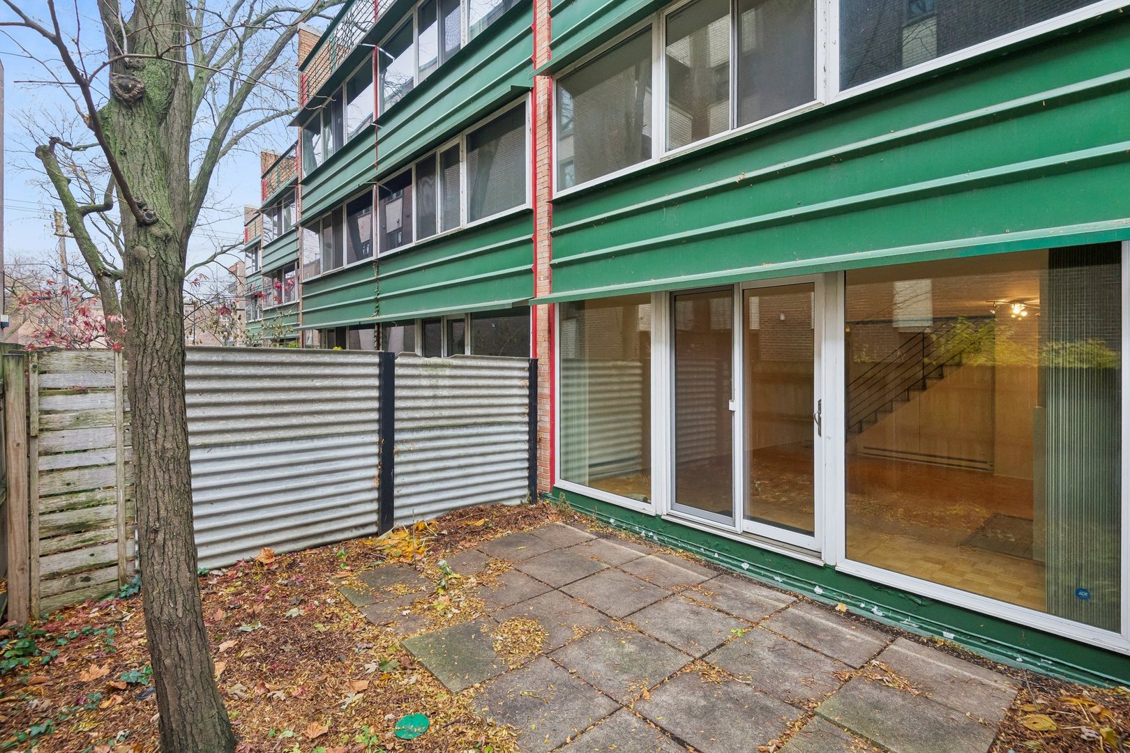 840 Michigan Avenue Unit: 10