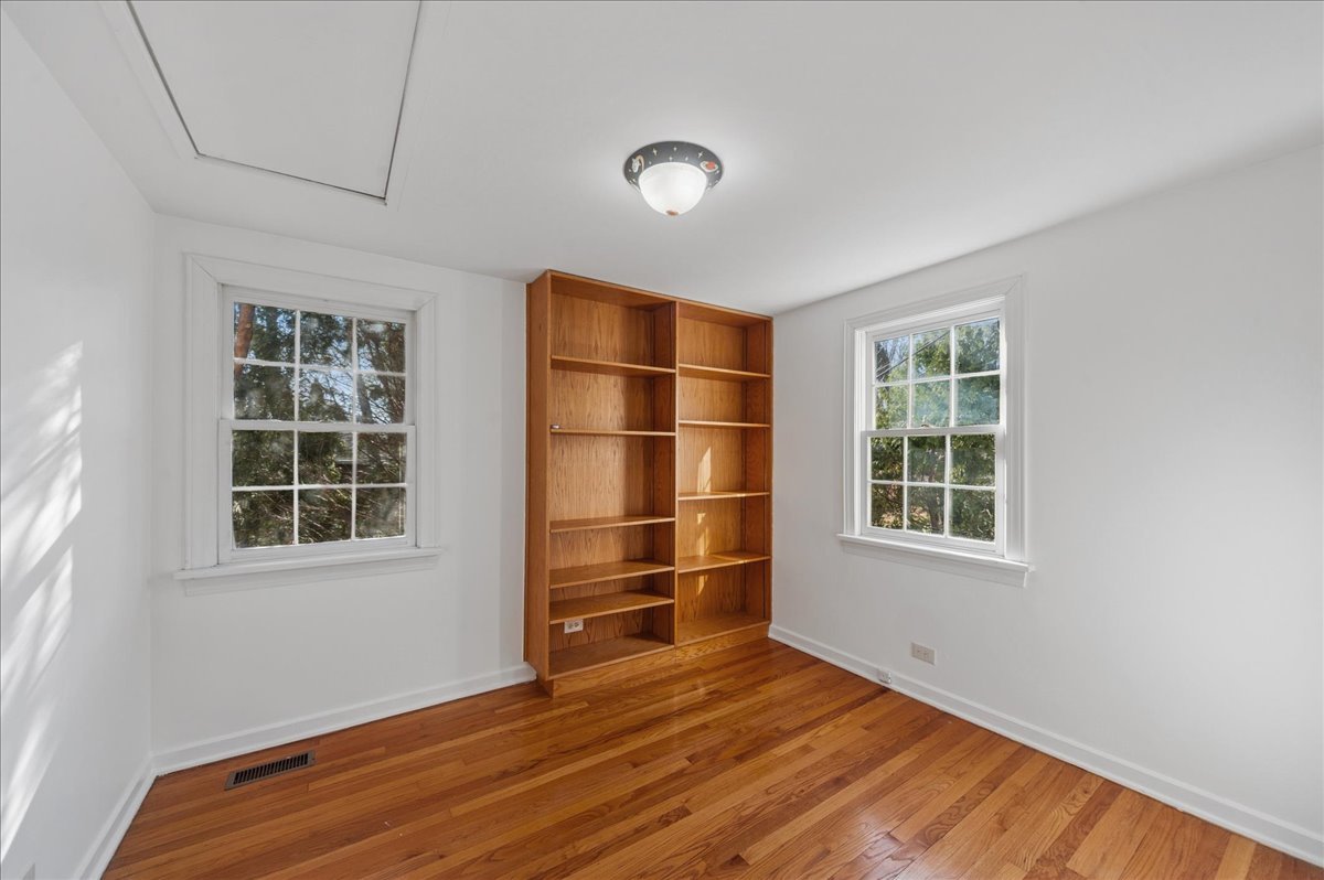 100 Williamsburg Road