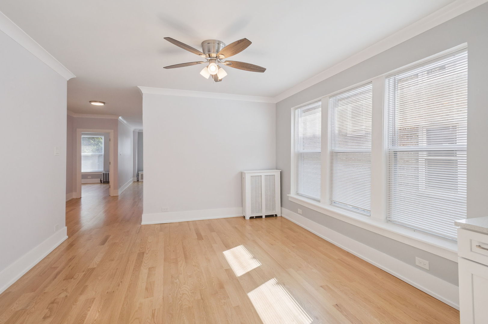 1631 Monroe Street Unit: 3