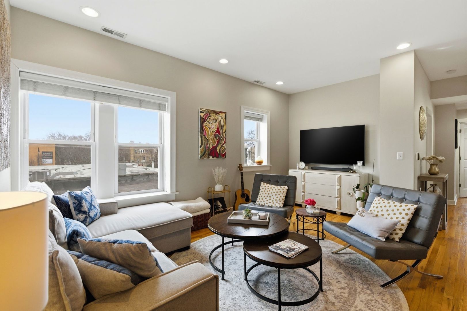 121 Callan Avenue Unit: 3S