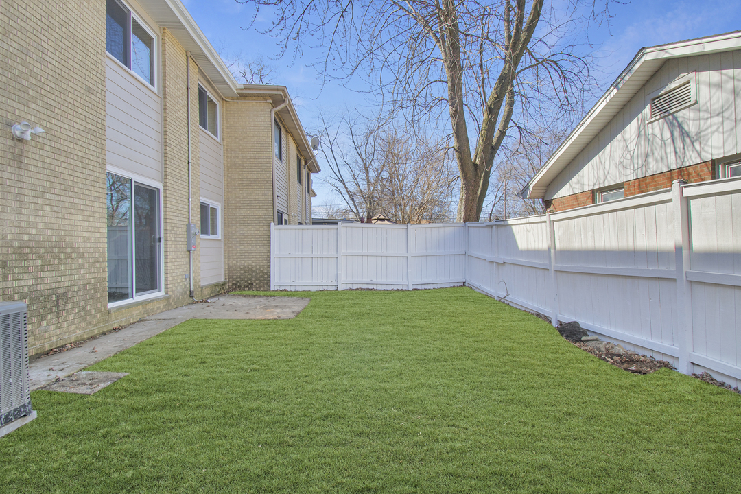 920 Dodge Avenue