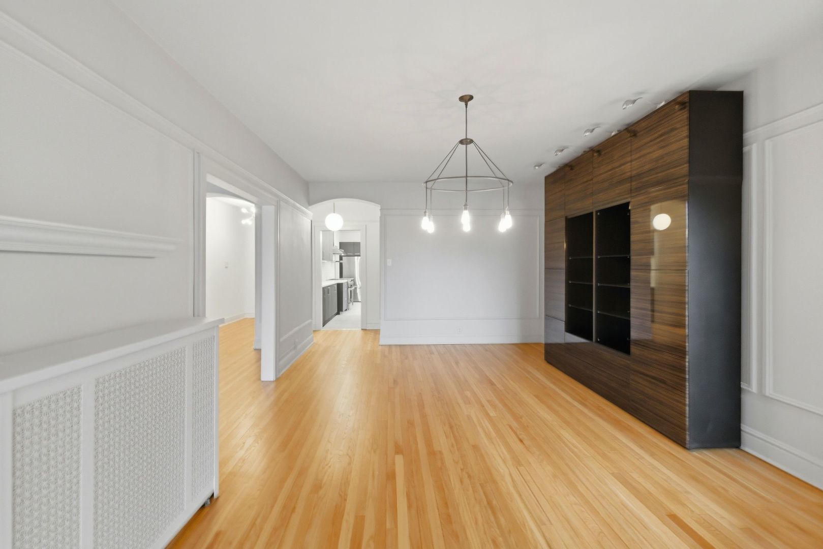 540 Sheridan Road Unit: 3