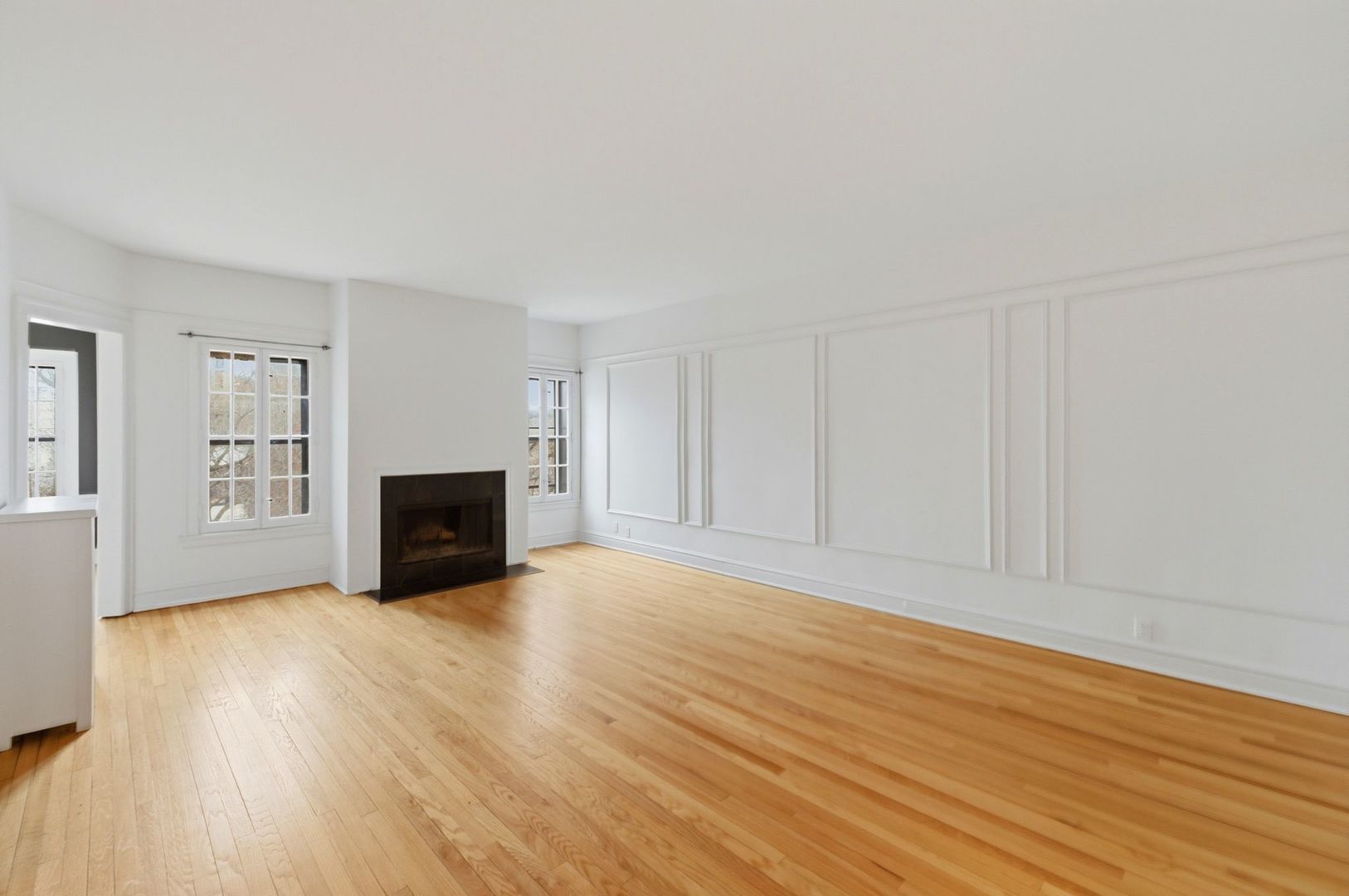 540 Sheridan Road Unit: 3