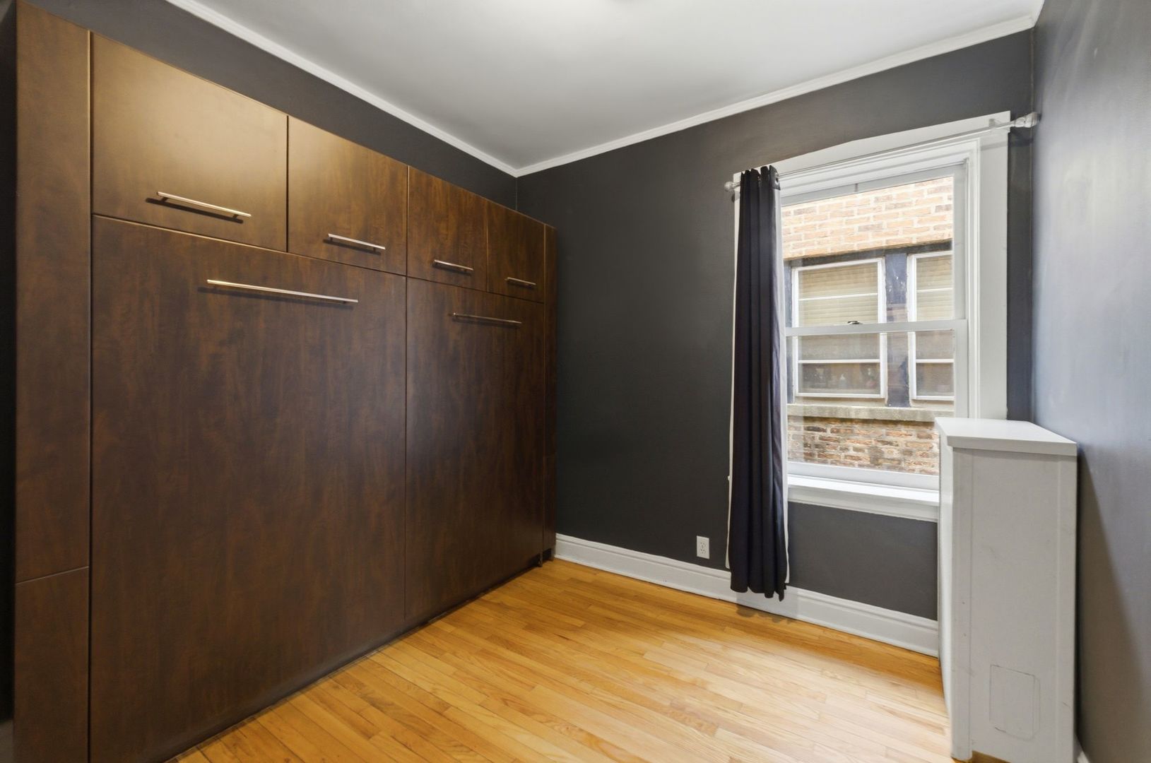 540 Sheridan Road Unit: 3