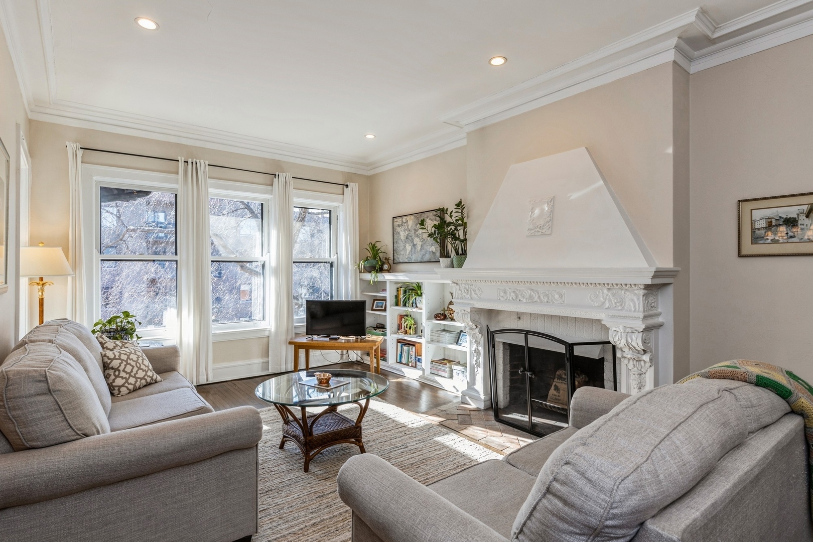 227 Main Street Unit: 3