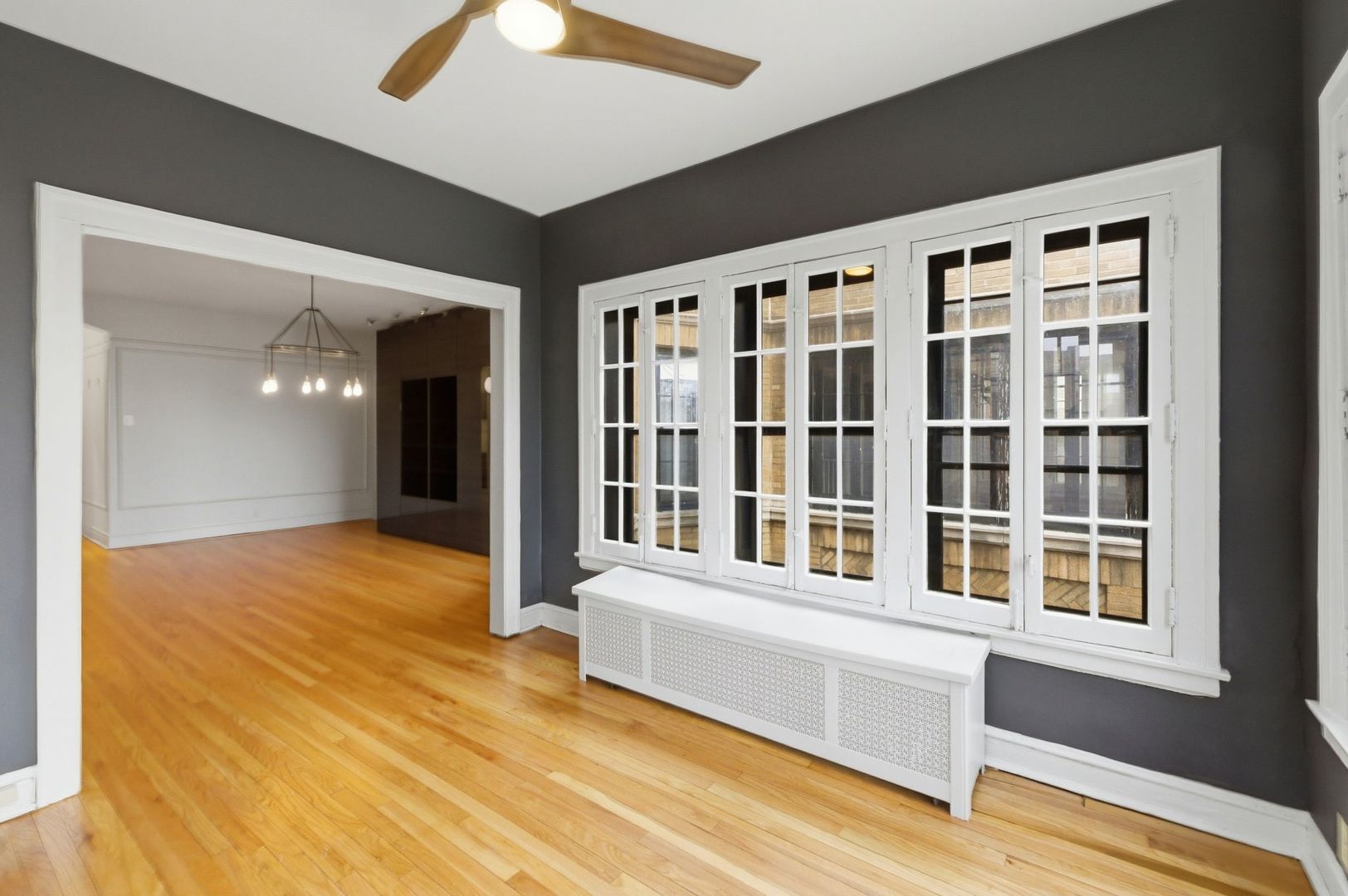 540 Sheridan Road Unit: 3