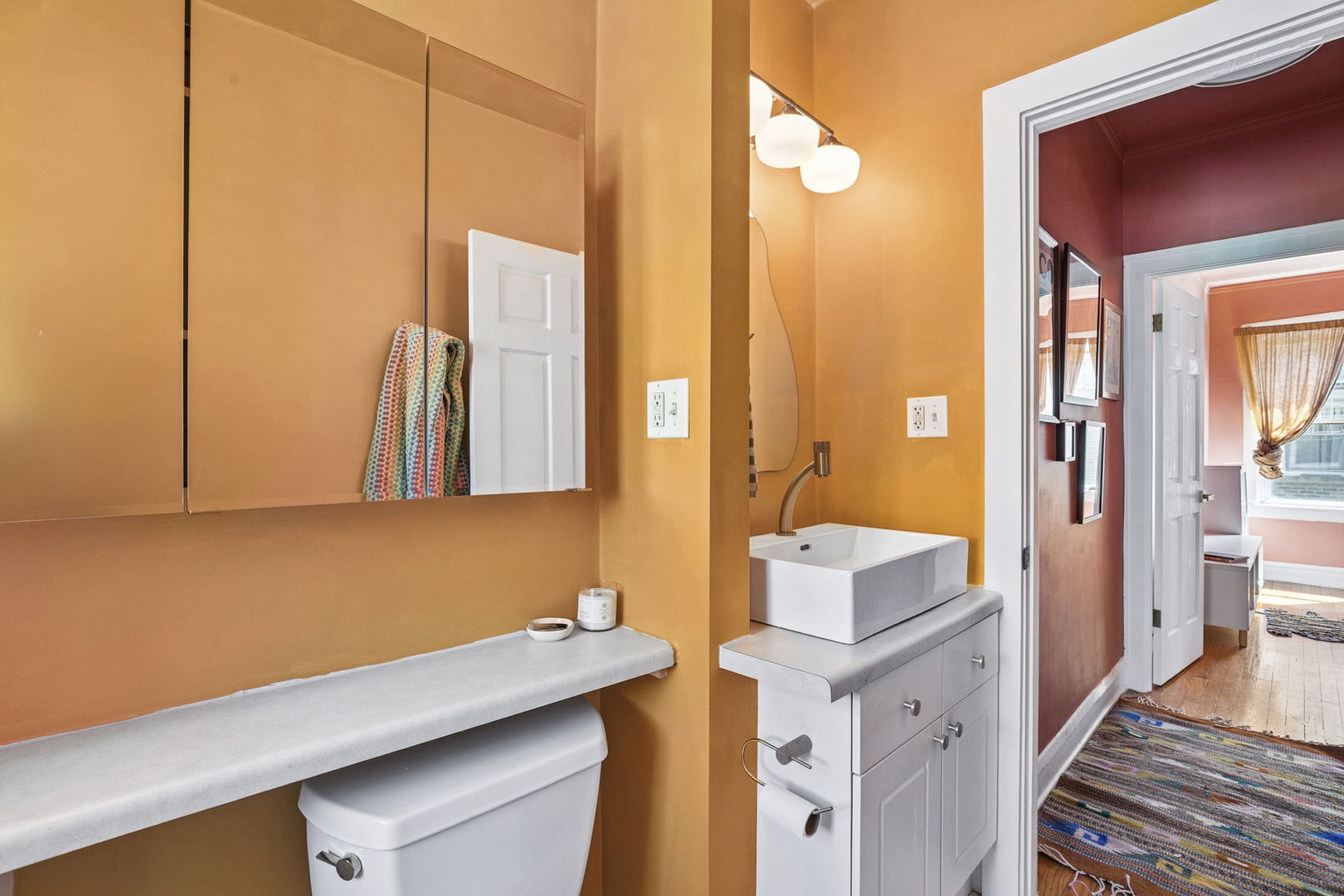 723 Reba Place Unit: 2N
