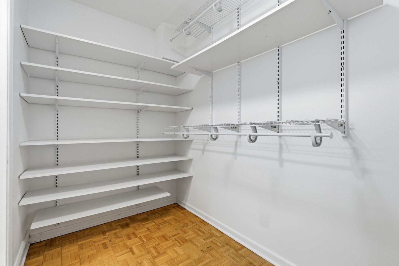 1310 Maple Avenue Unit: 2C