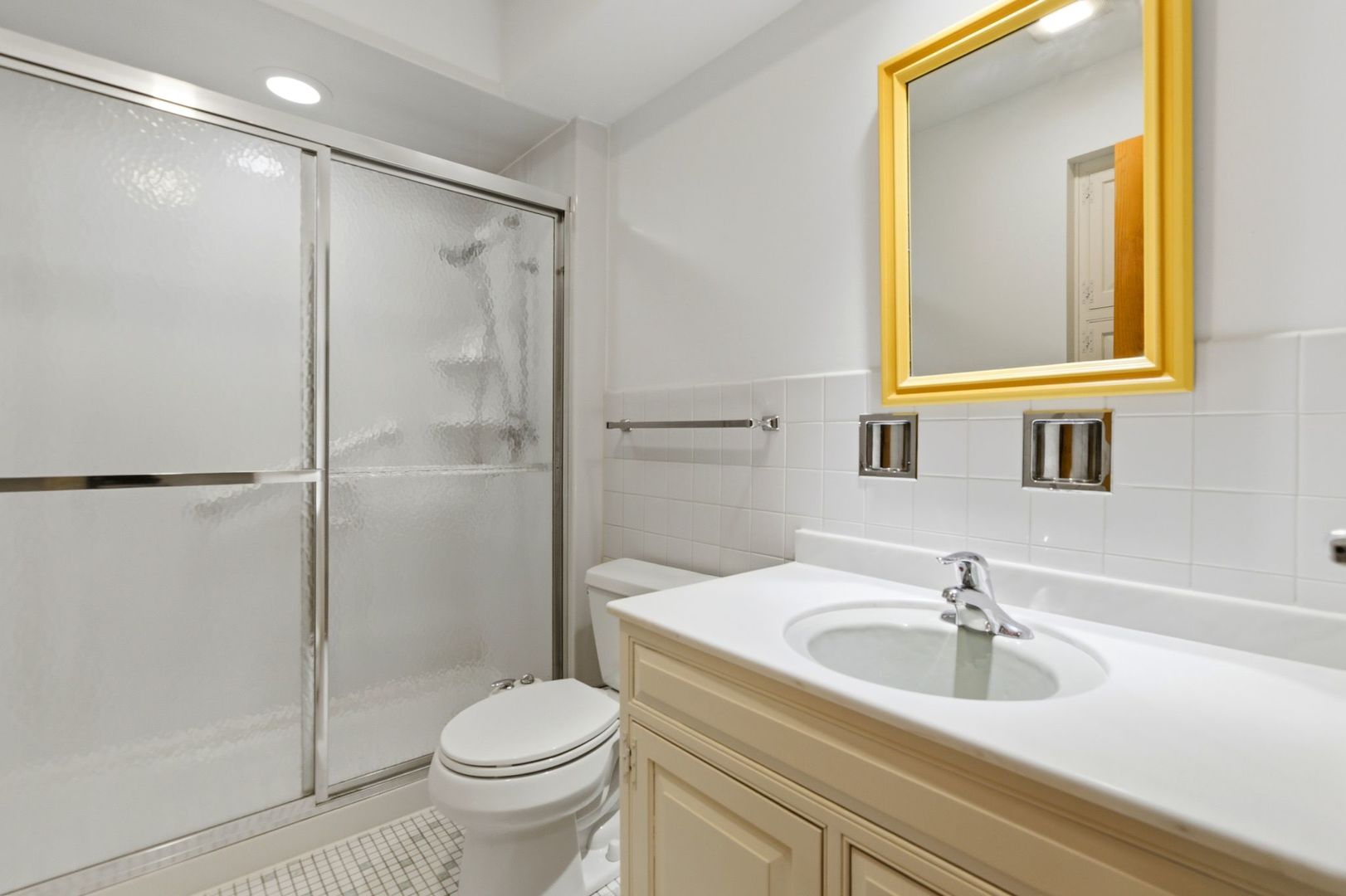 1310 Maple Avenue Unit: 2C