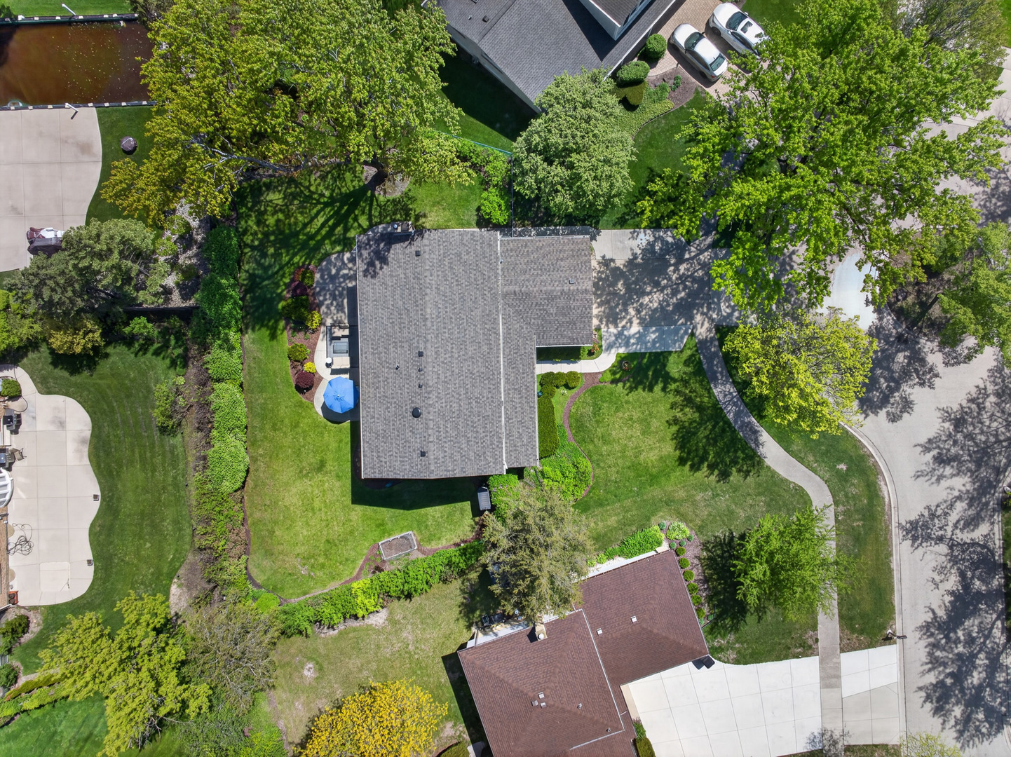 4019 Crestwood Drive