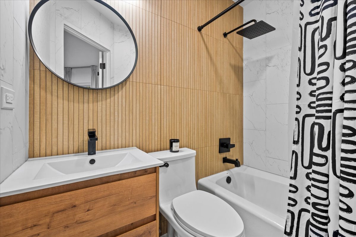 102 South Boulevard Unit: A