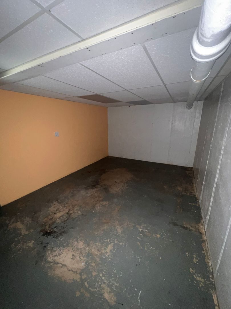 9360 Hamilton Court Unit: B