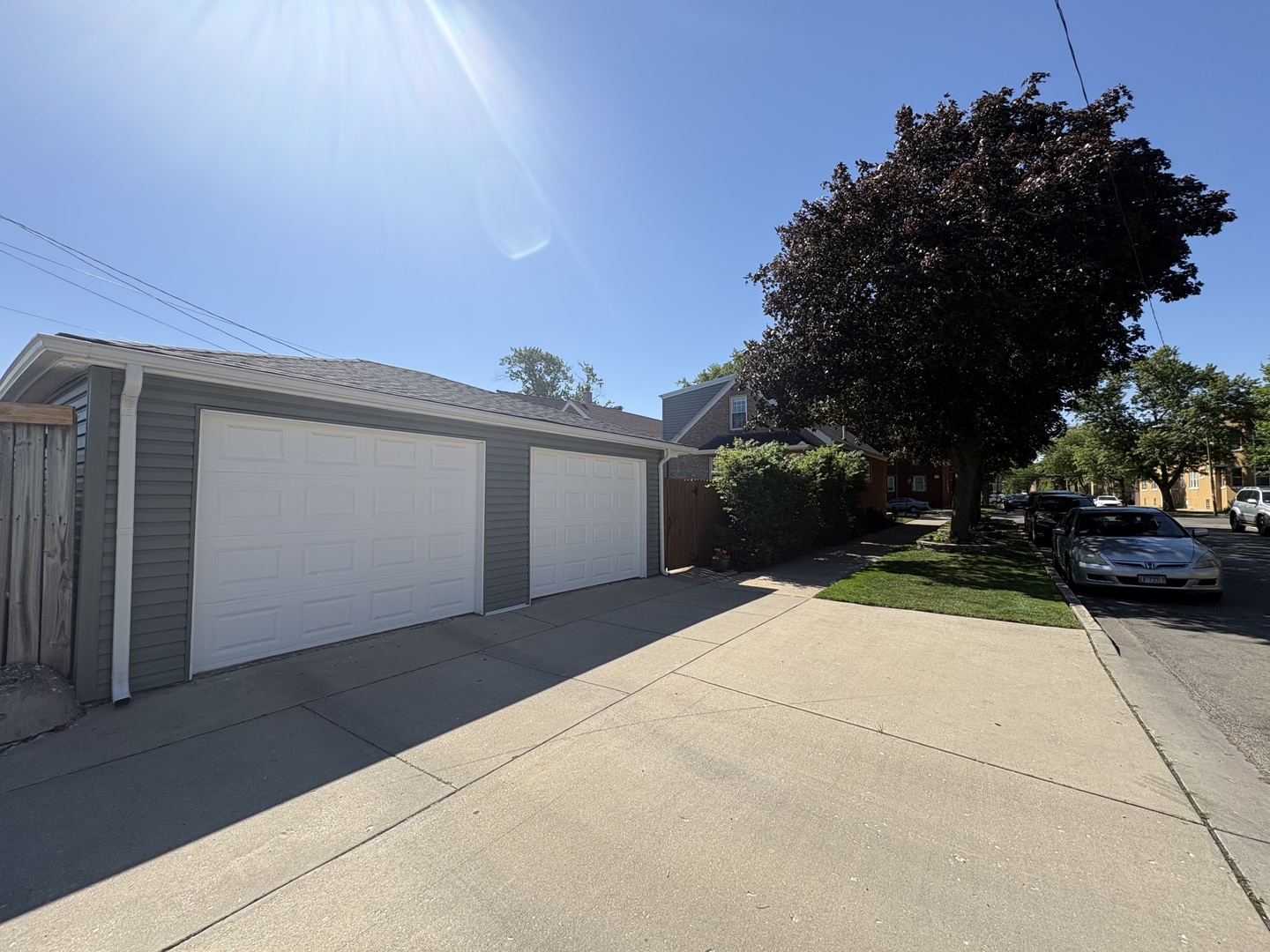 5058 W Wrightwood Avenue