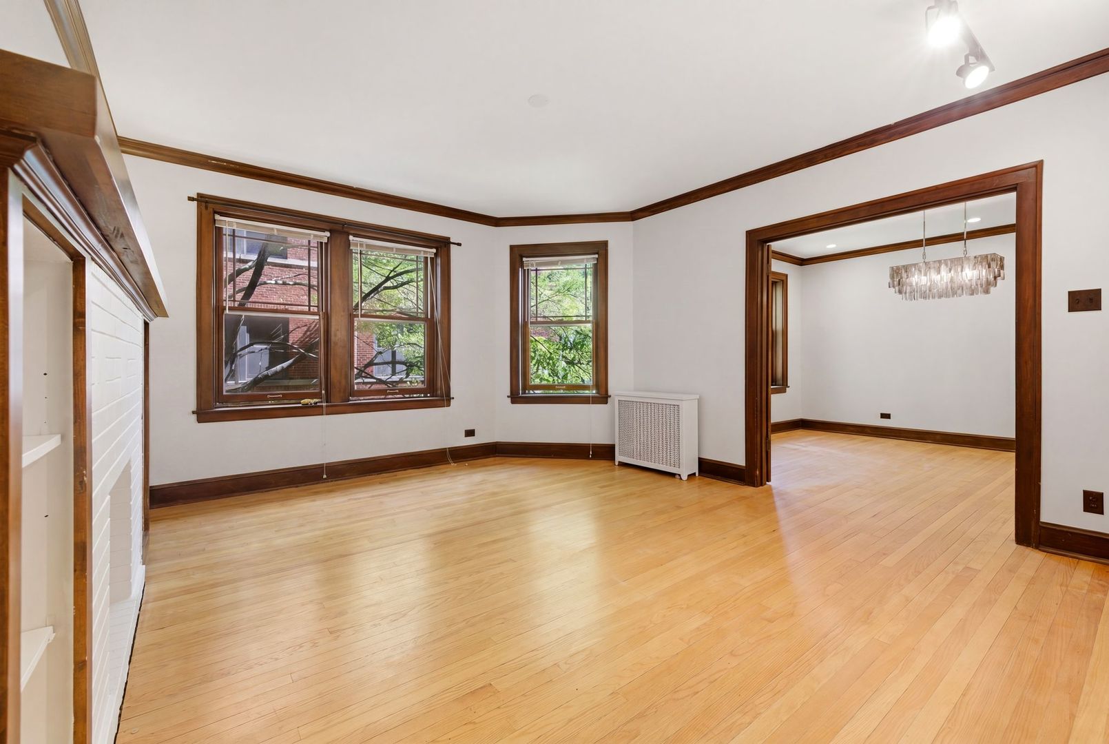 528 SHERIDAN Road Unit: 2A